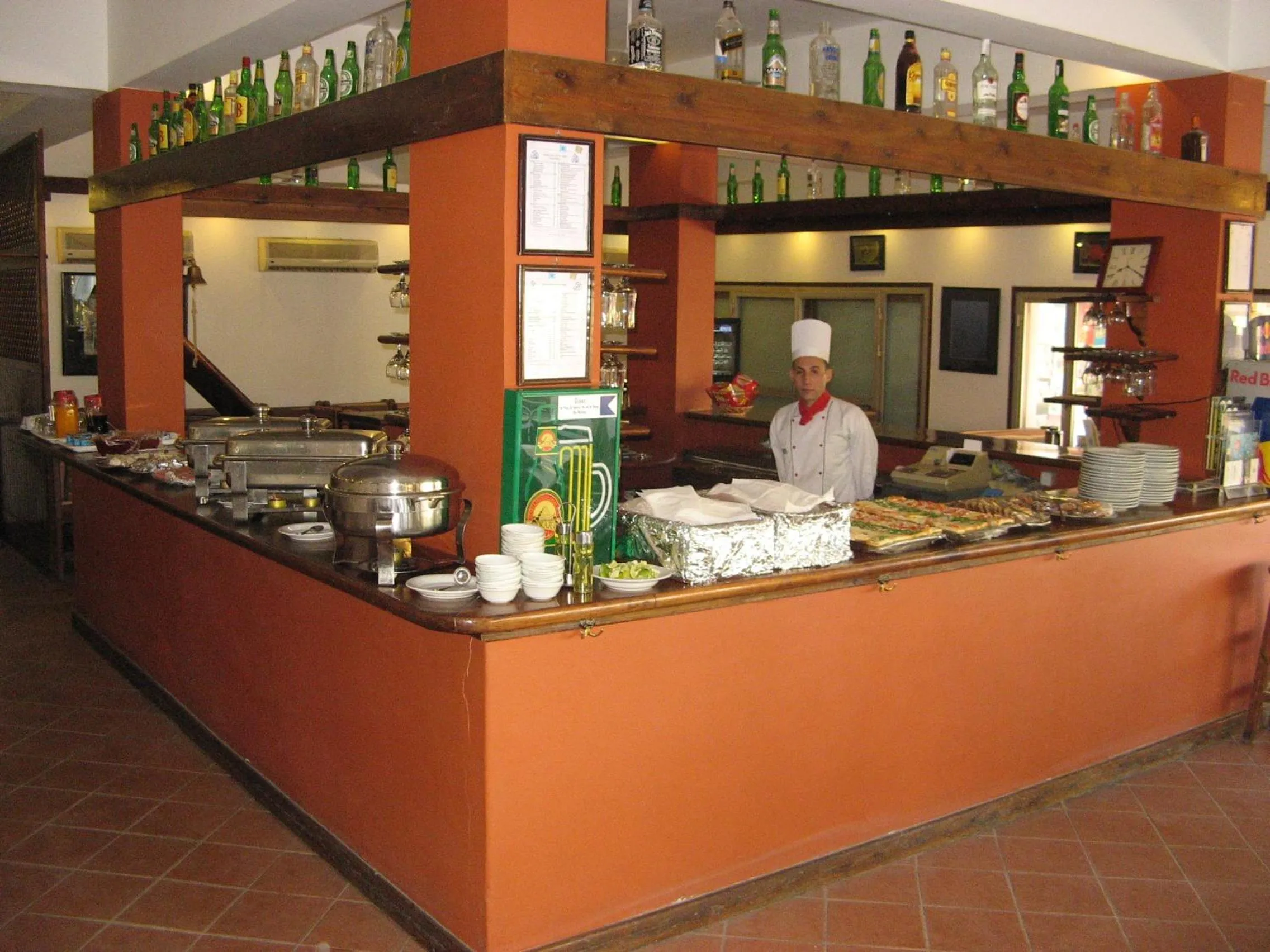 Staff in Oonas Dive Club