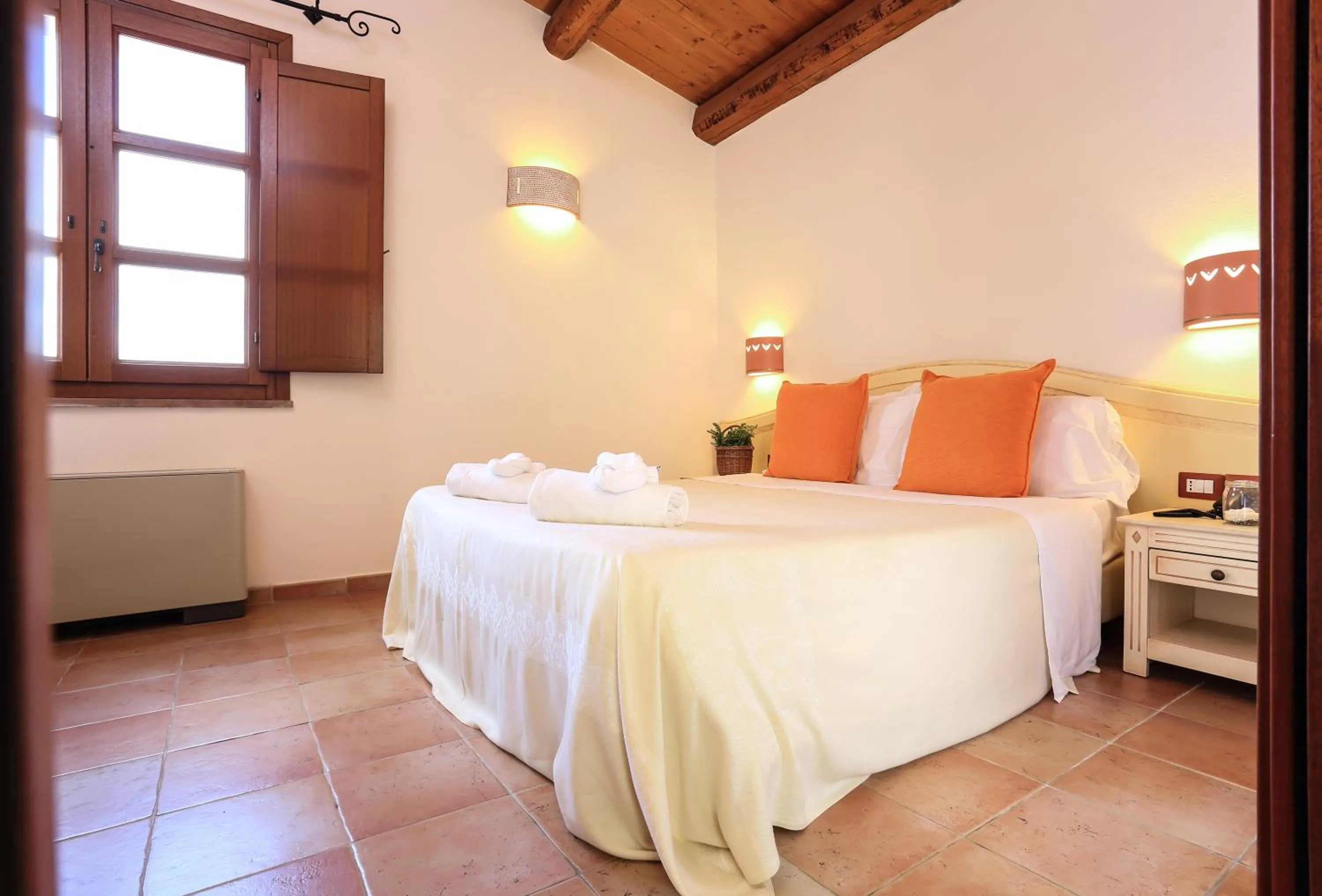 Bedroom, Bed in Alghero Resort Country Hotel & Spa