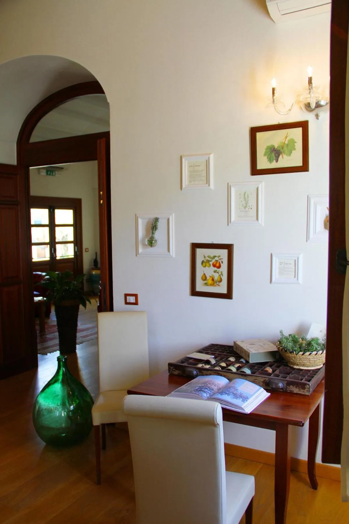 Lobby or reception in Alghero Resort Country Hotel & Spa