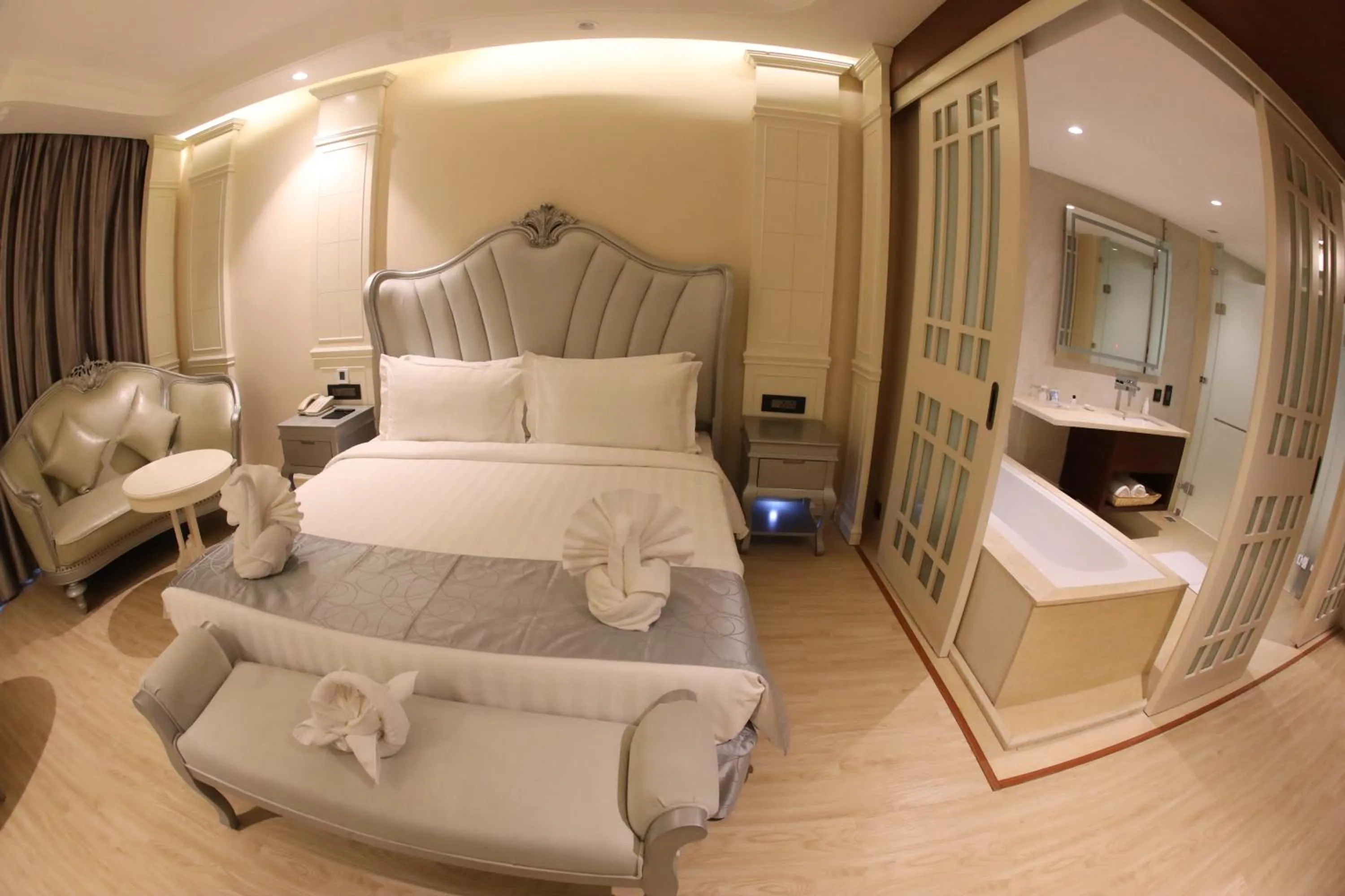 Bedroom, Bed in Regenta Central RS Chennai OMR SIPCOT