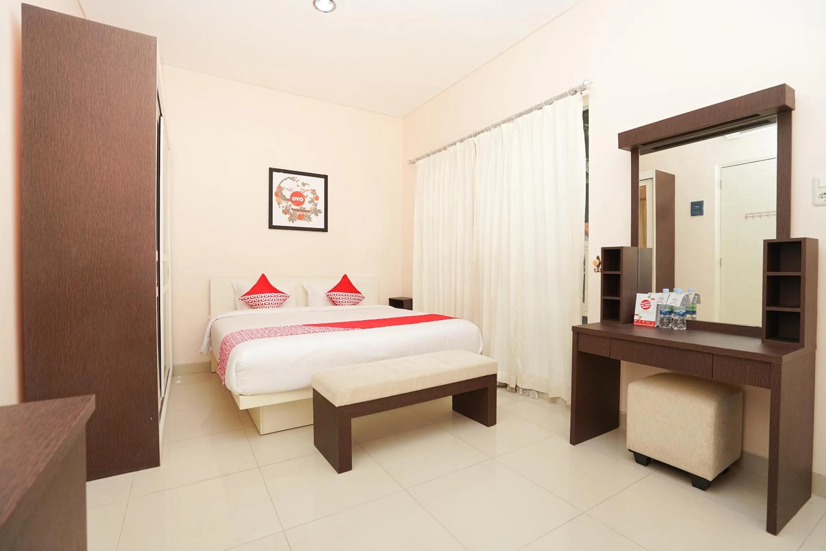 Bedroom, Bed in Hotel O Menjangan Residence at Citraland 1