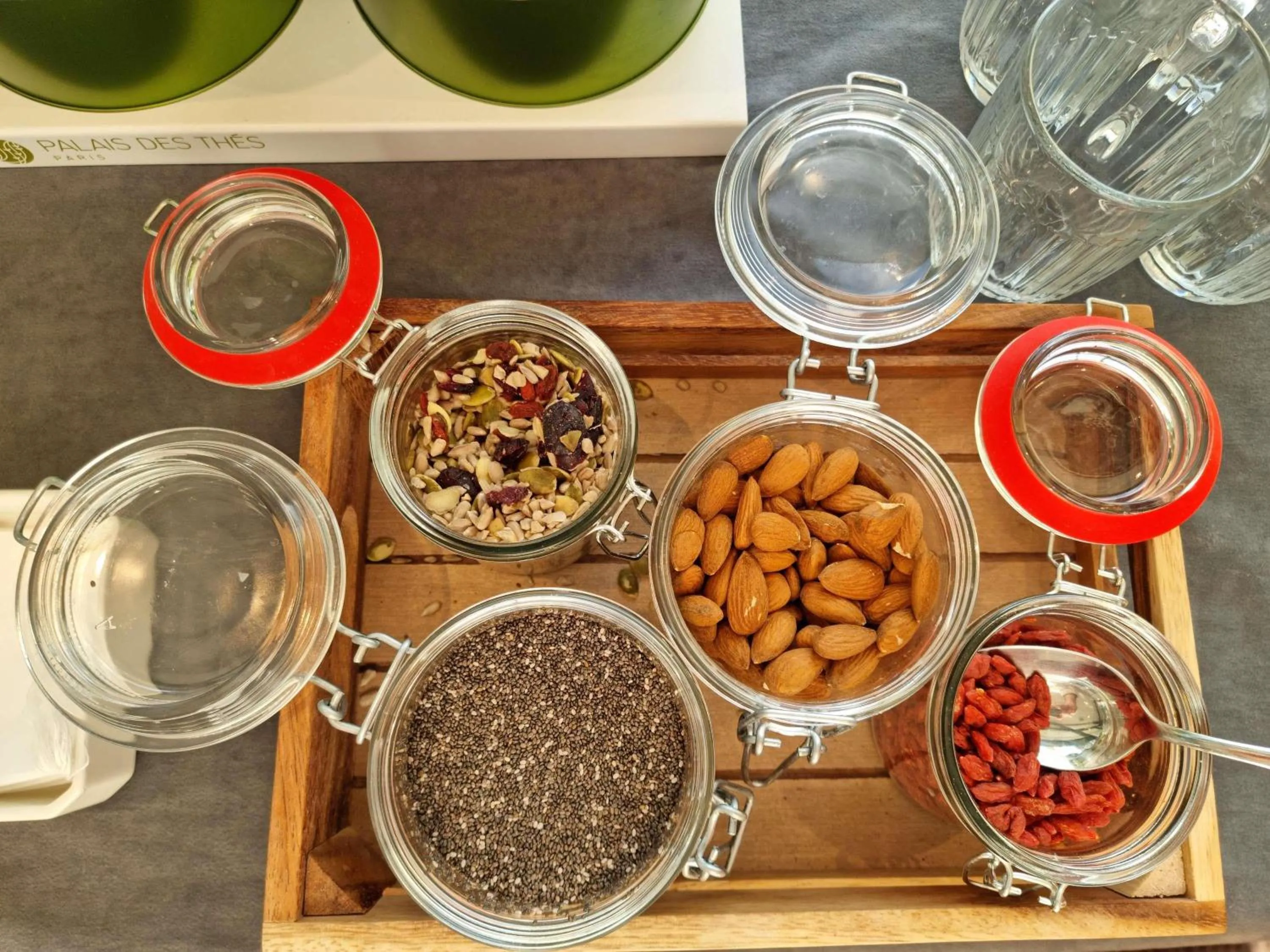 Breakfast in Mercure Aix-en-Provence La Duranne Gare TGV