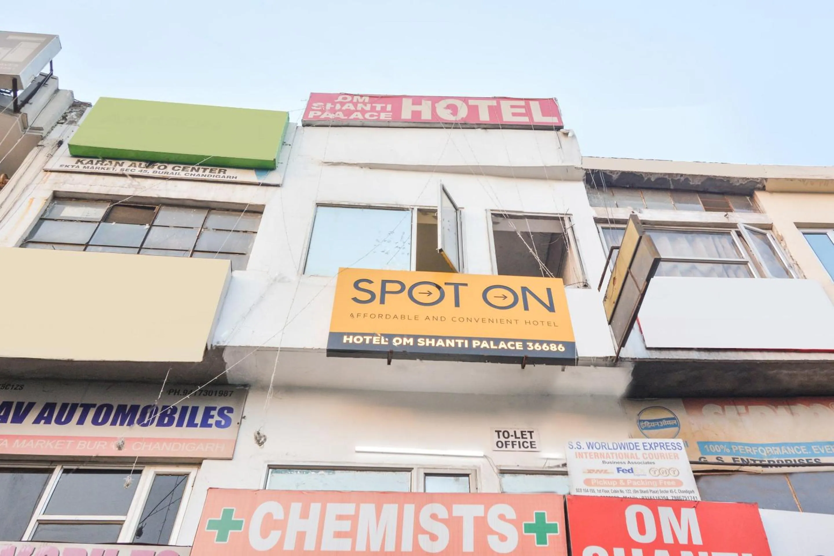 Facade/entrance in SPOT ON 36686 Hotel Om Shanti Palace