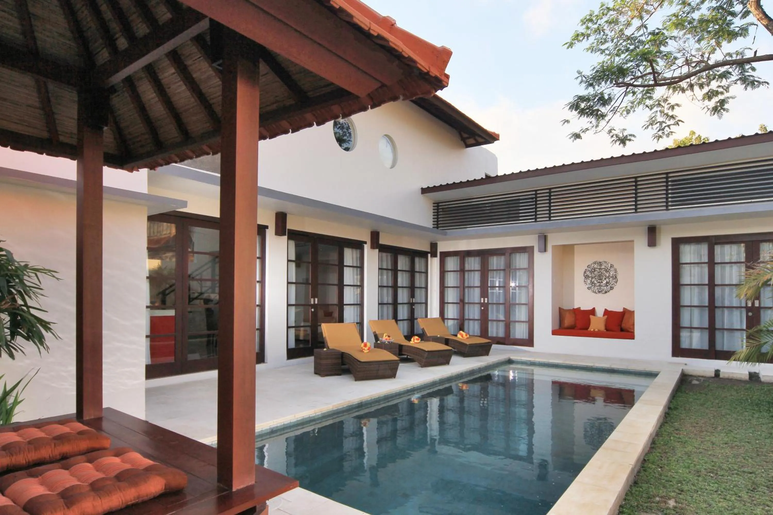 Swimming pool in Destiny Villas and Residence