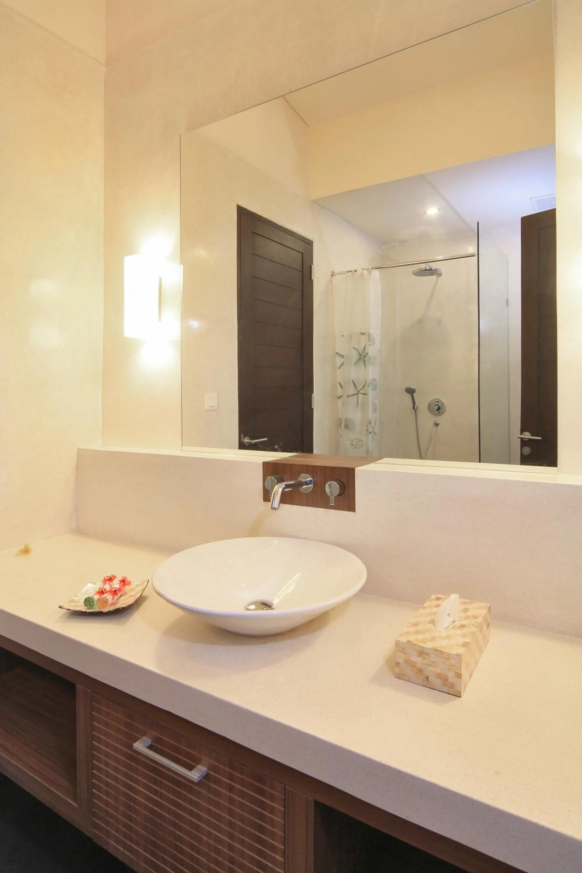 Bathroom in Destiny Villas and Residence