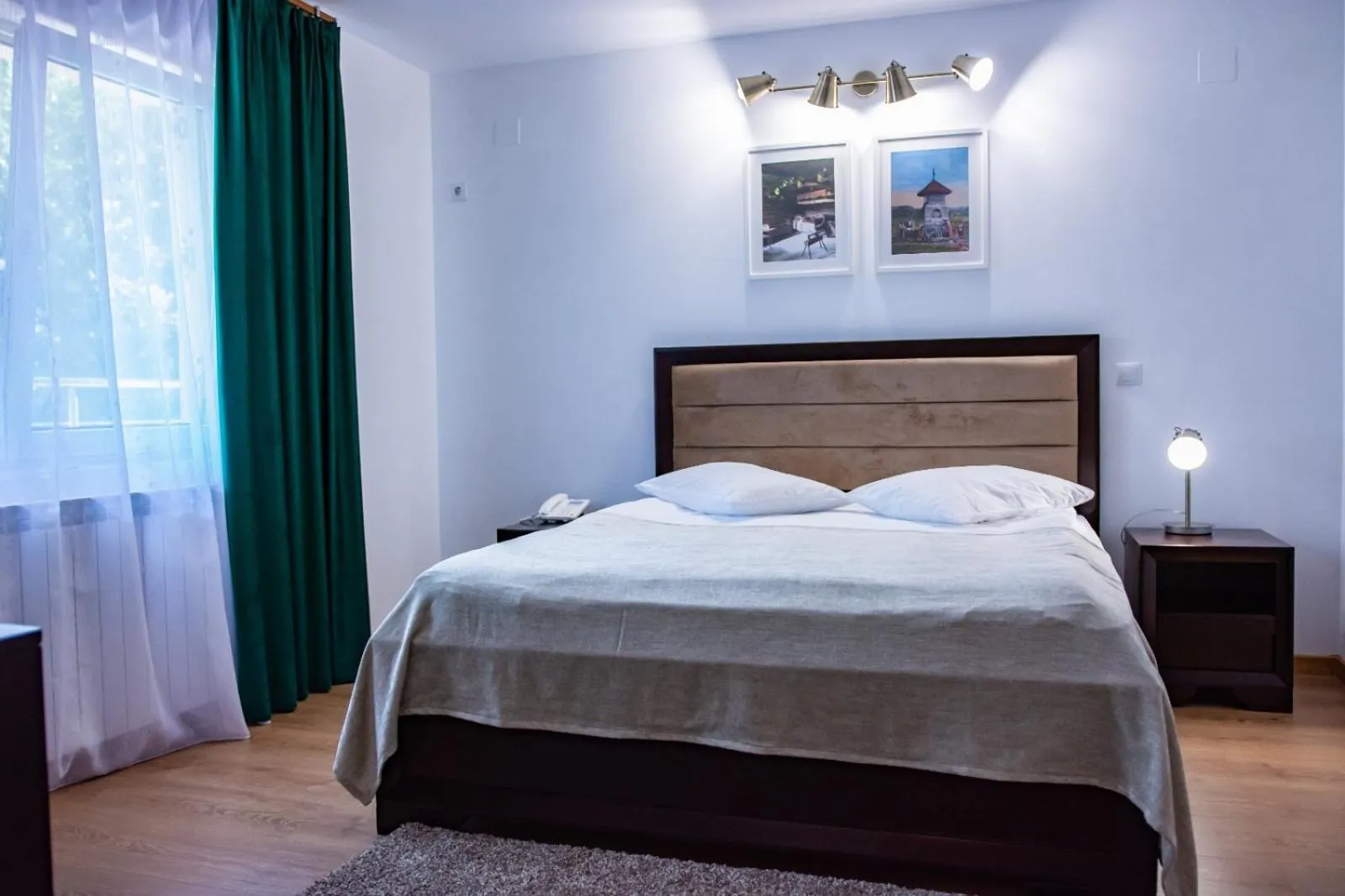 Bed in Hotel THR Center