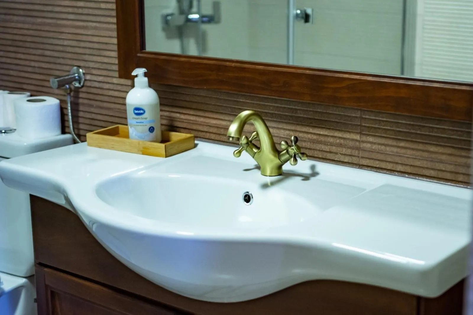 Bathroom in Hotel THR Center