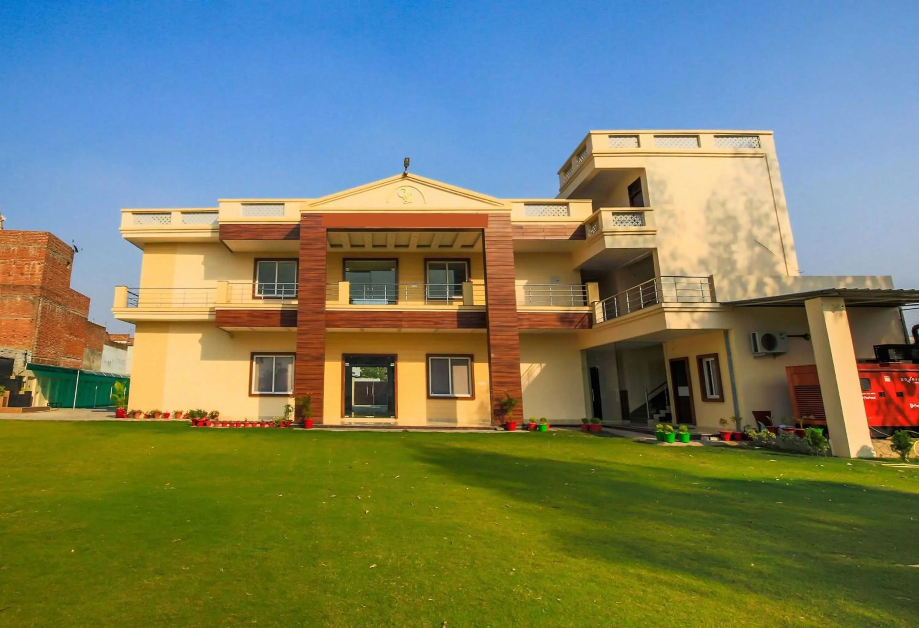 Facade/entrance in Hotel O Vaibhav laxmi Paradise