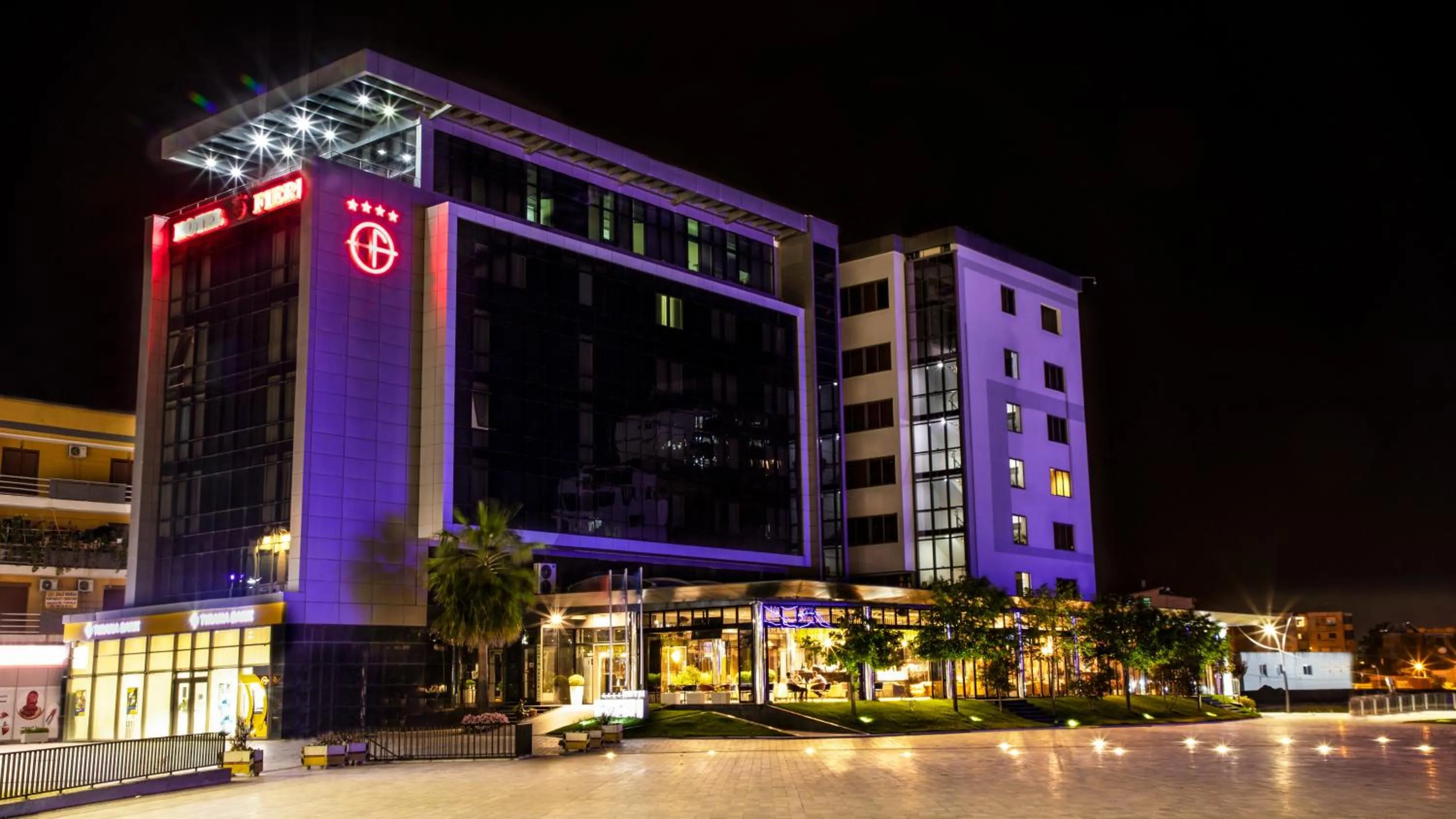 Property building in Hotel Fieri