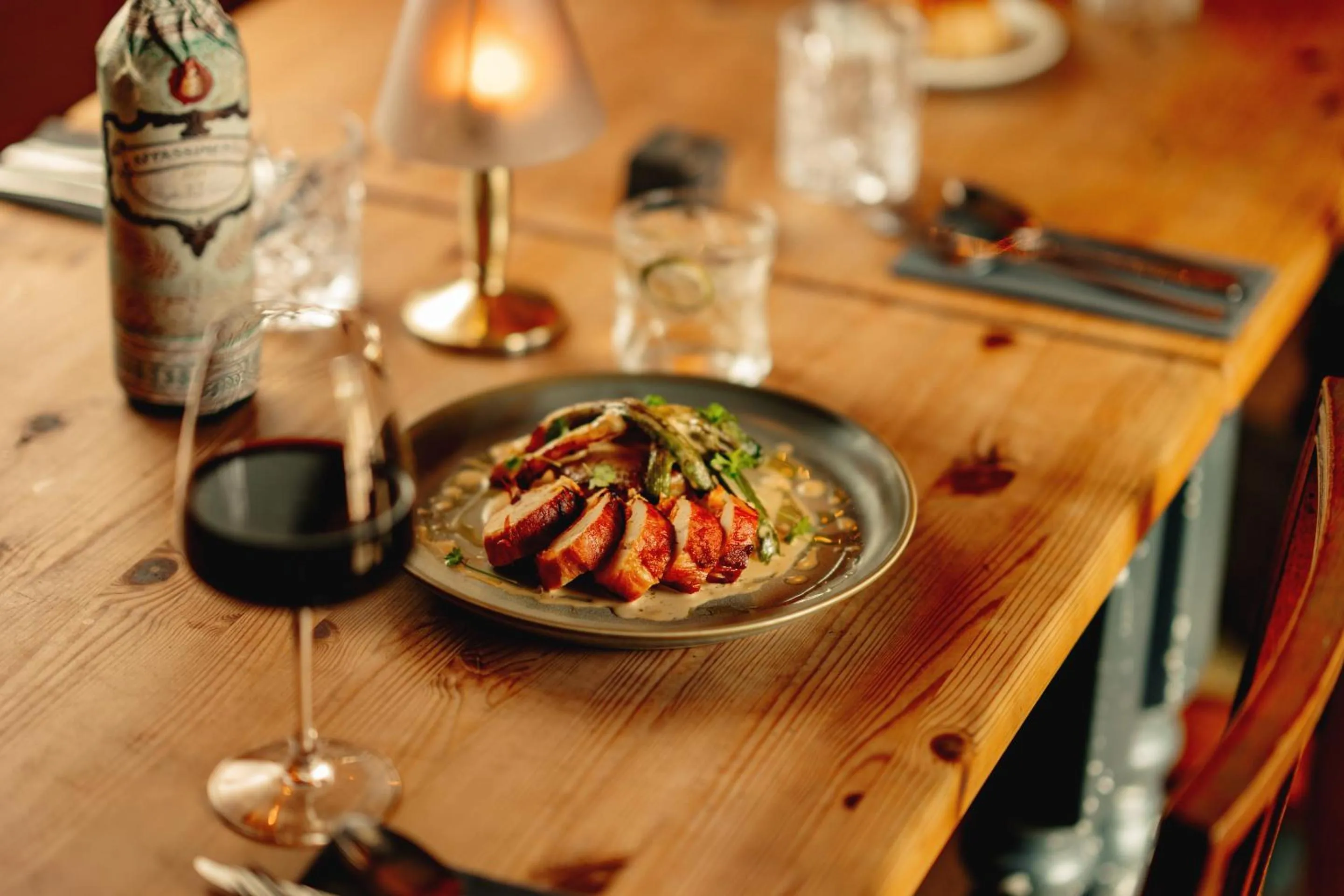 Food and drinks in Wheatacre White Lion