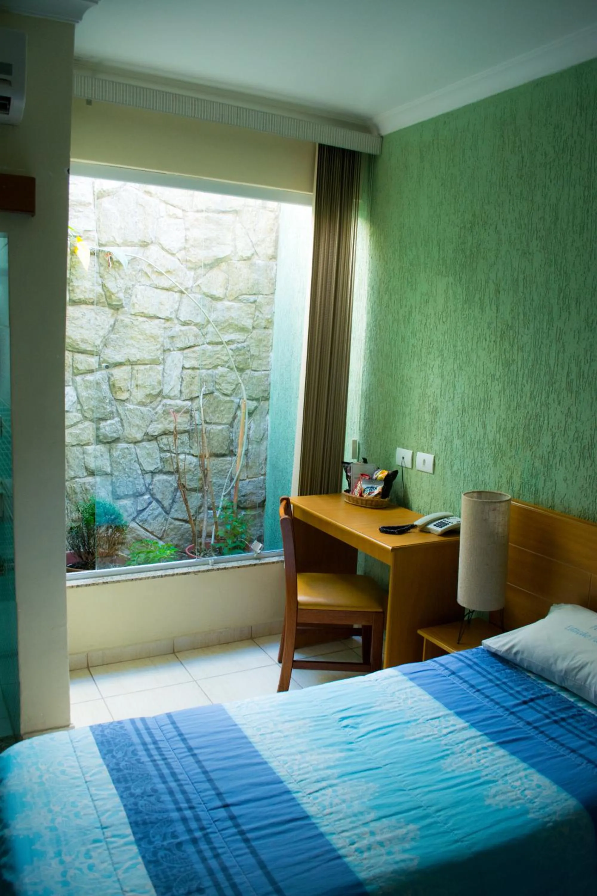 Bed in Hotel Estação Paraíso - ao lado do Metrô Paraíso e 600m da Av Paulista