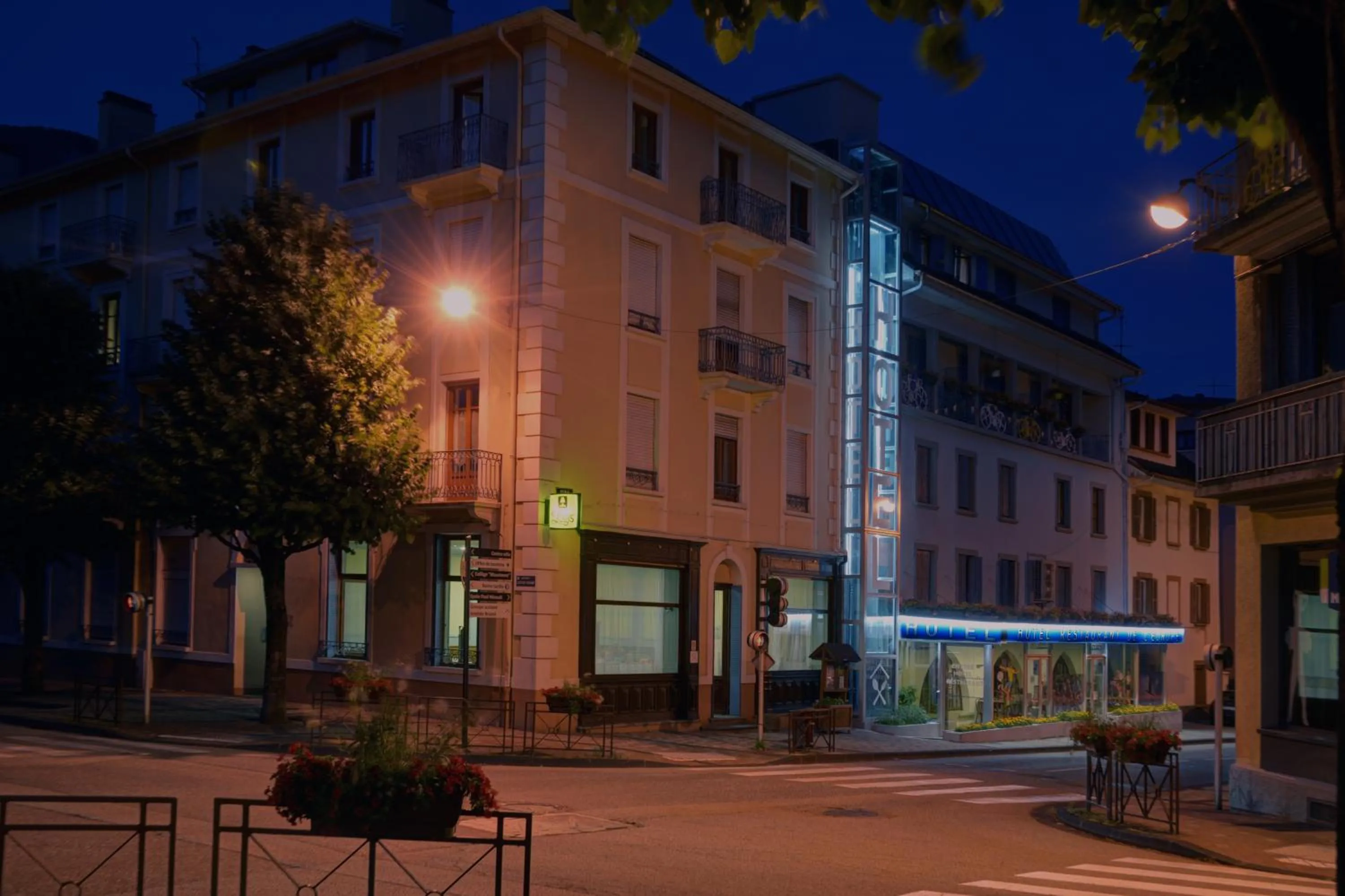 Facade/entrance in Hôtel de l'Europe