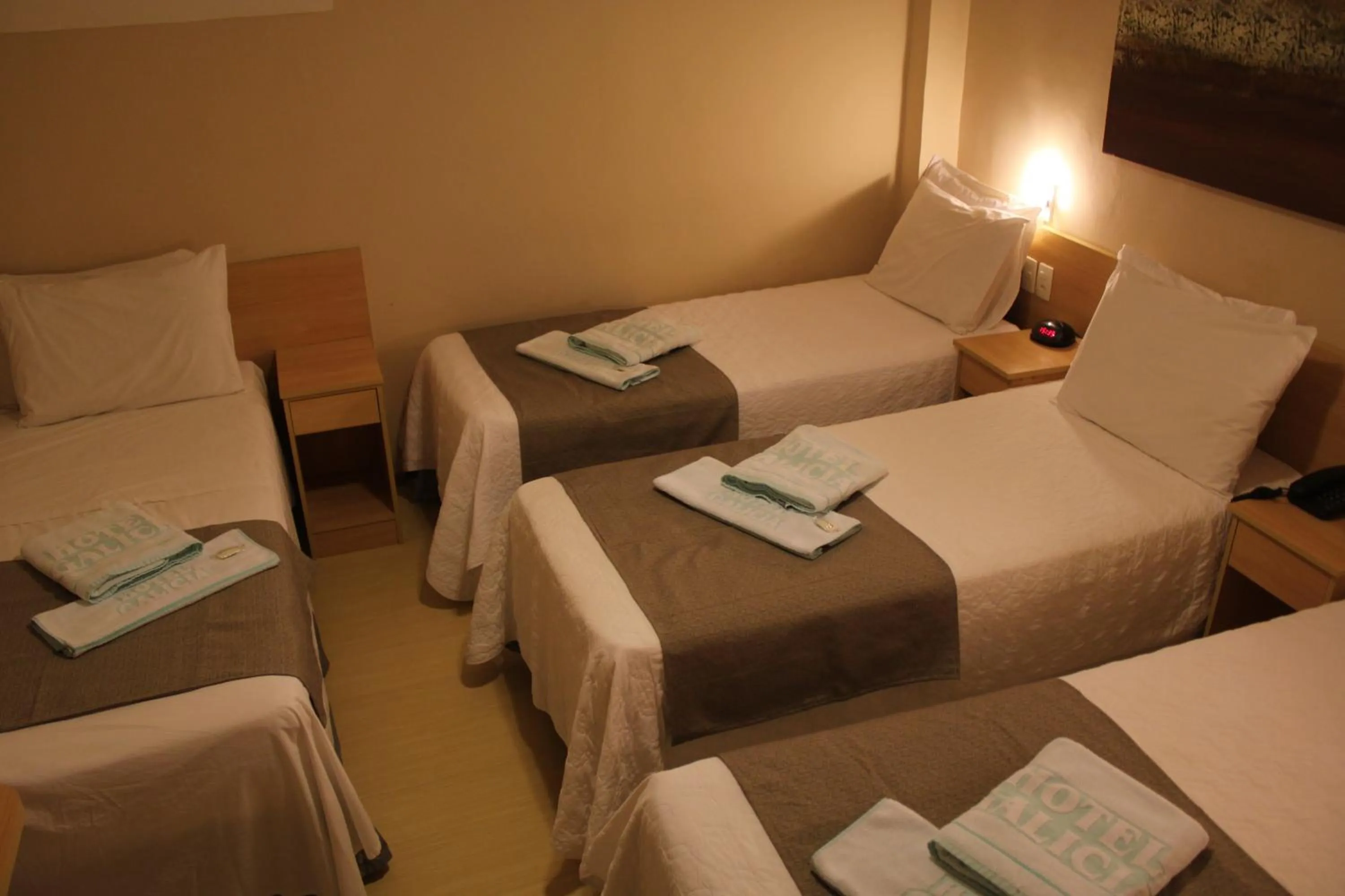 Photo of the whole room, Bed in Hotel Galícia