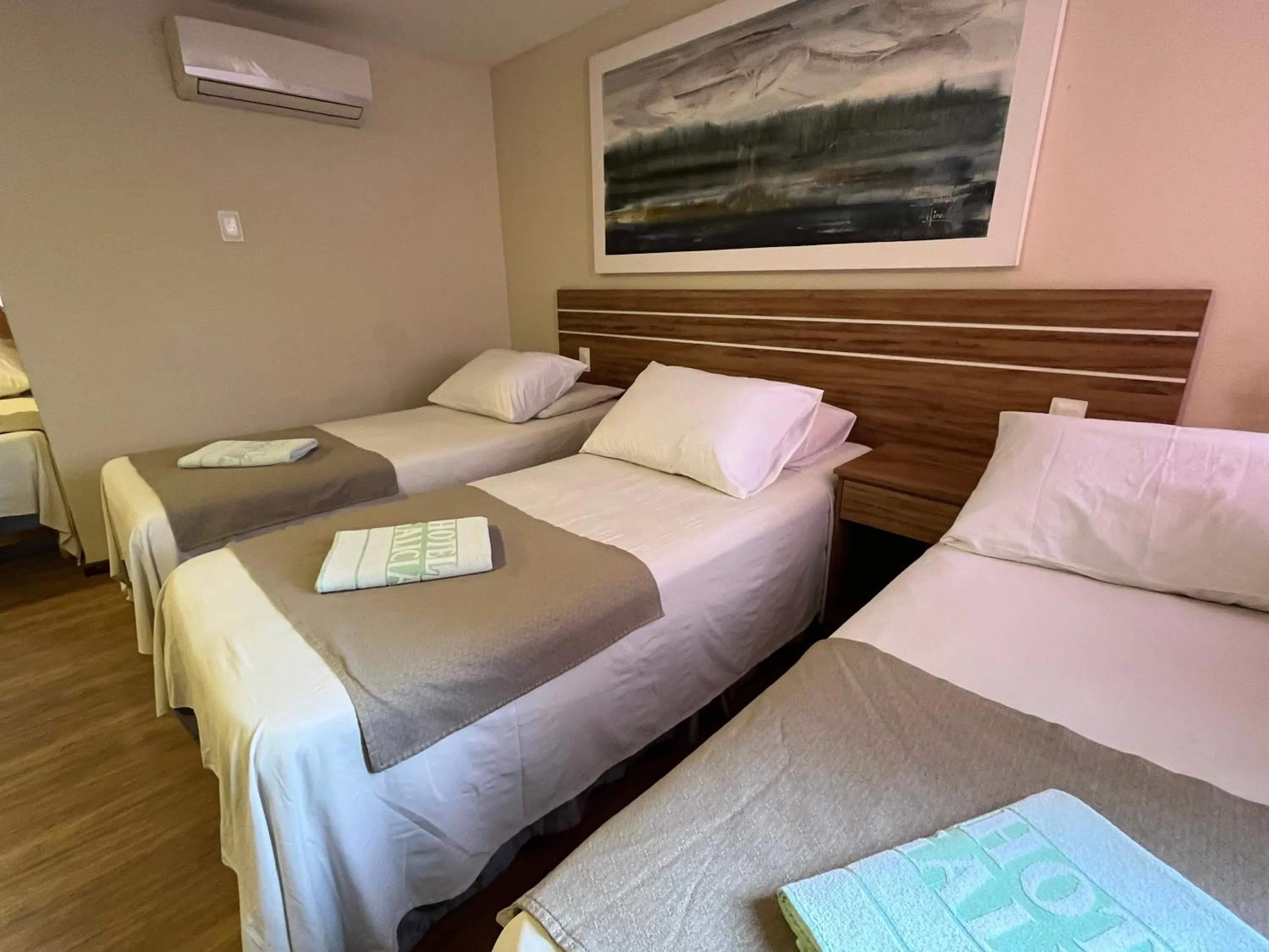 Bedroom, Bed in Hotel Galícia