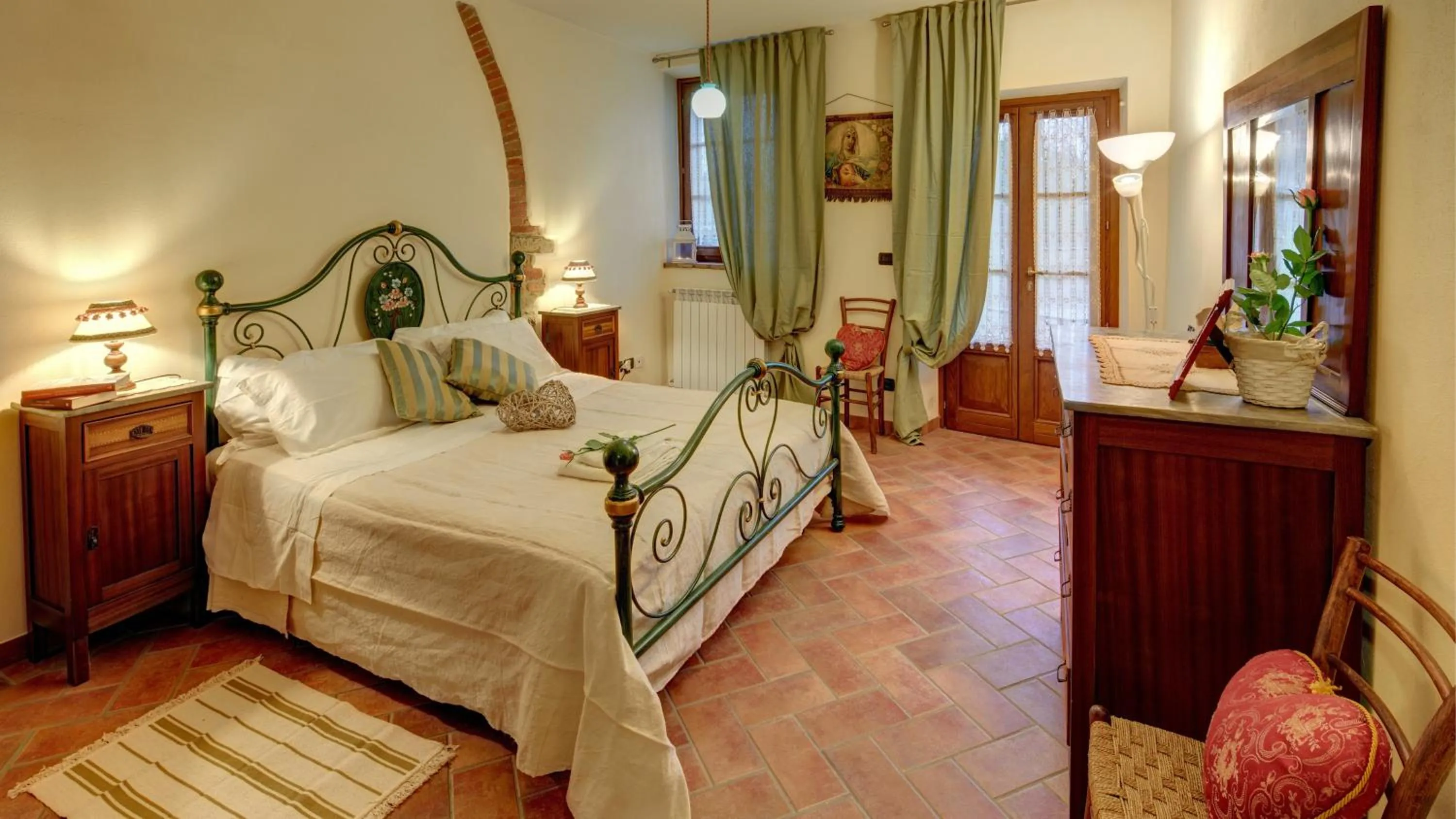 Bedroom, Bed in Cappannelle Country House Tuscany