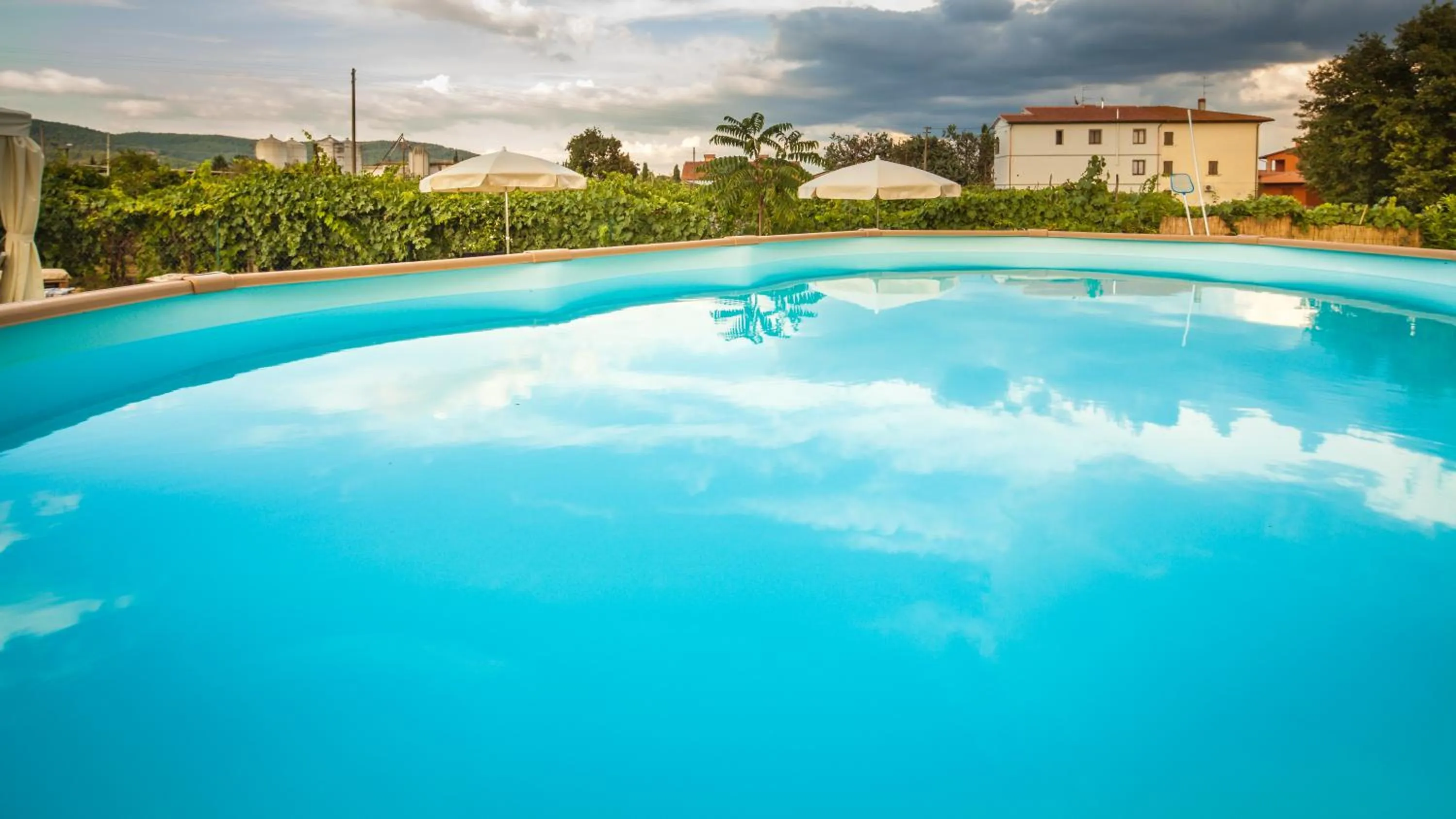 Garden in Cappannelle Country House Tuscany