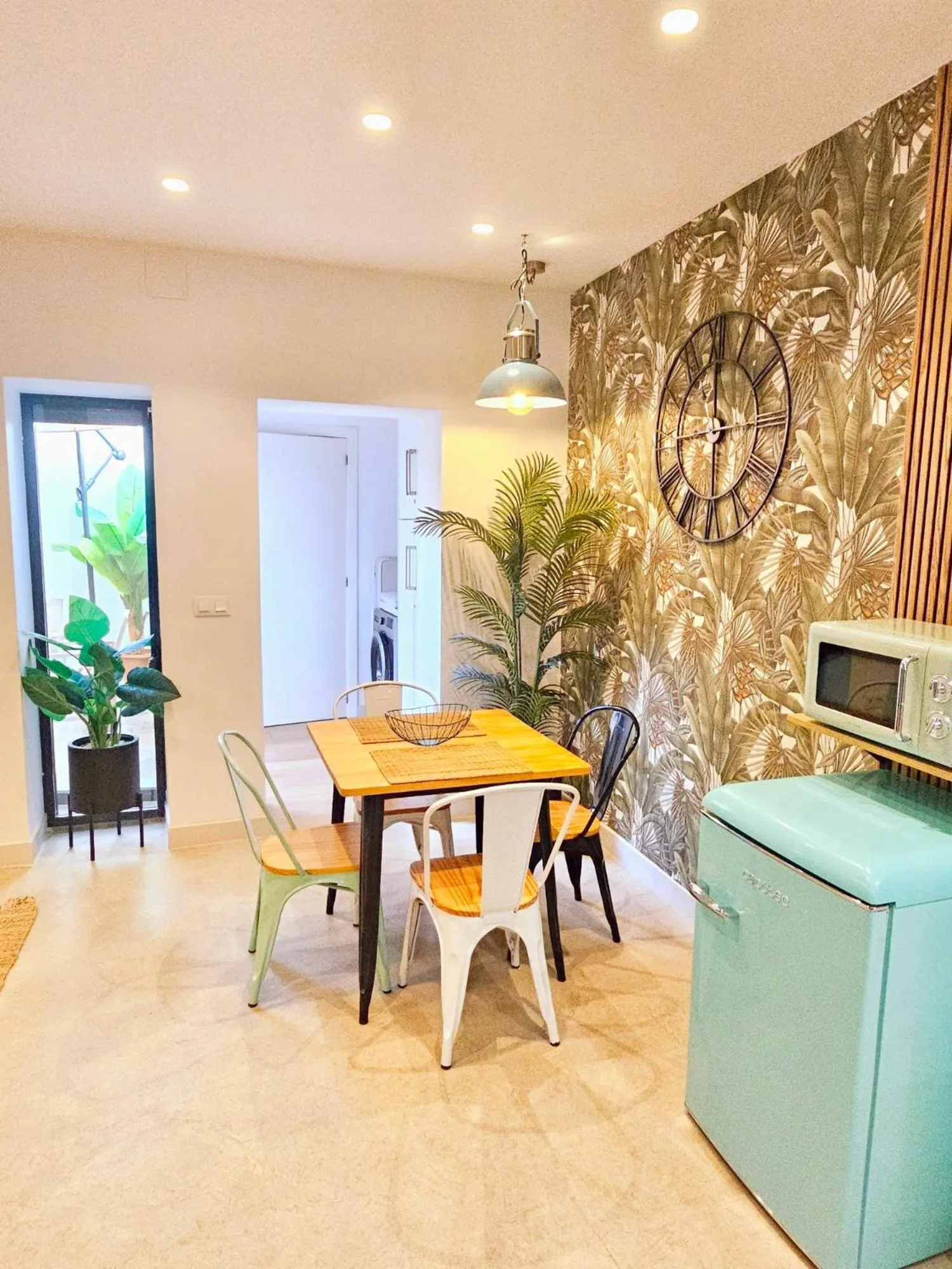 Dining area in Apartamentos de la Huerta
