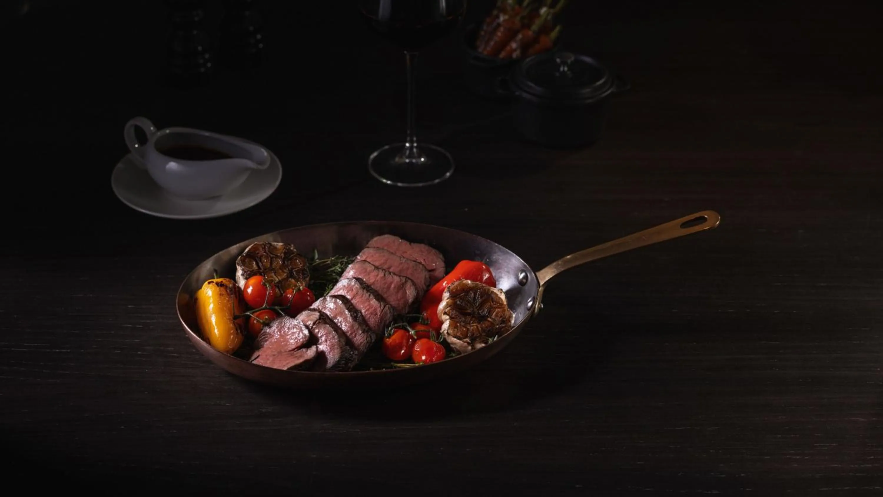 Restaurant/places to eat in InterContinental Bangkok by IHG