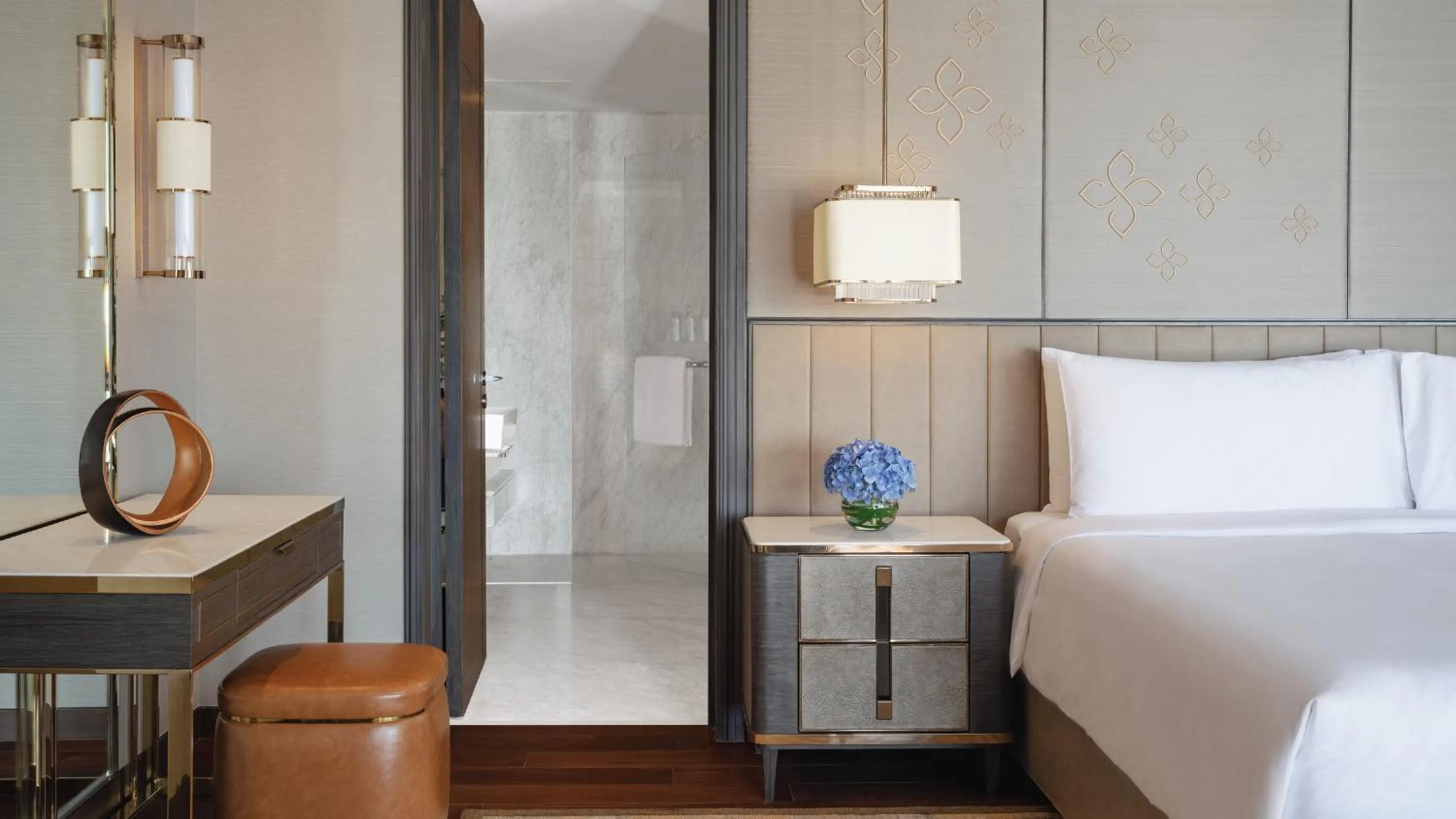 Photo of the whole room, Bed in InterContinental Bangkok by IHG