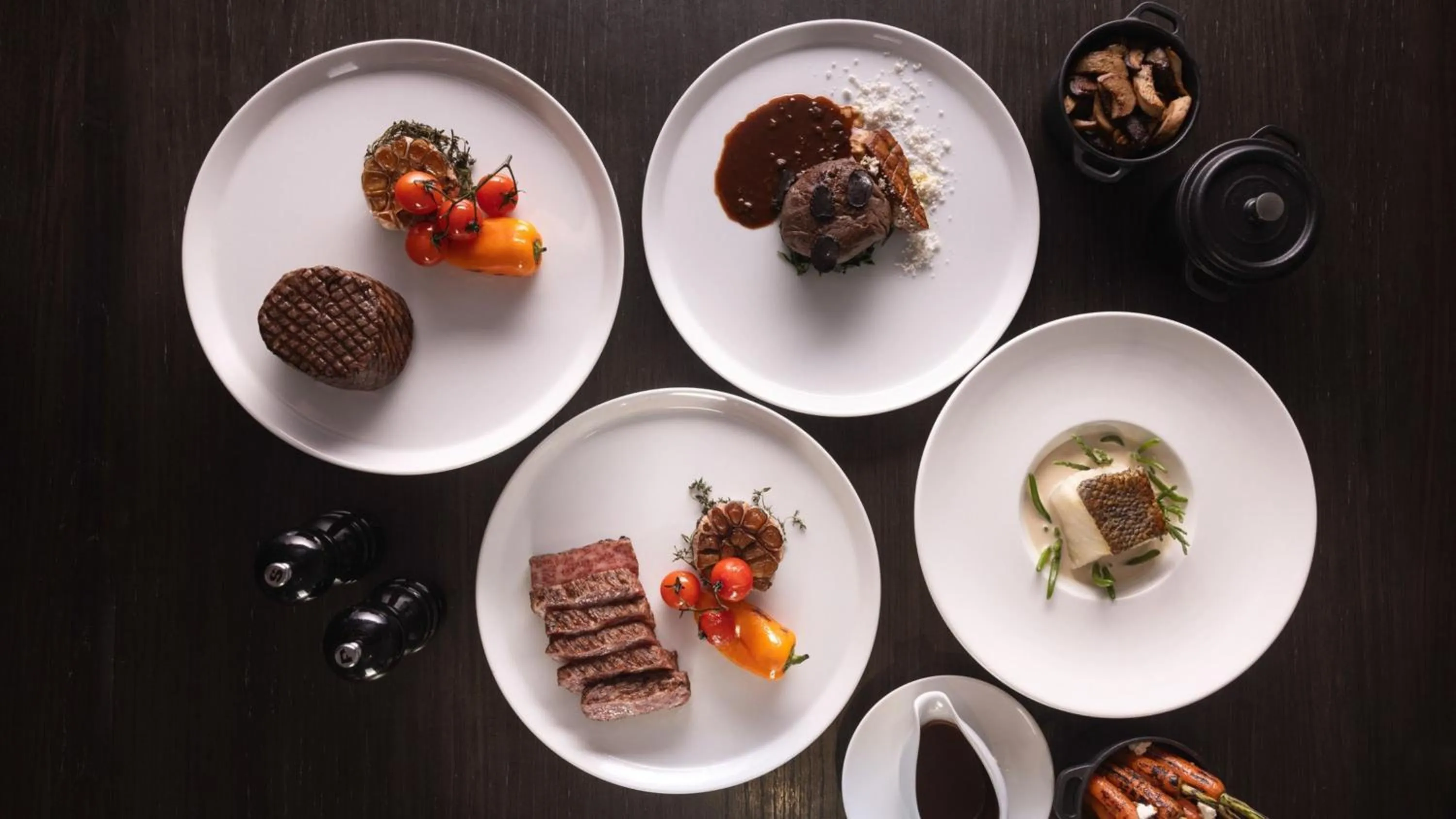 Restaurant/places to eat in InterContinental Bangkok by IHG