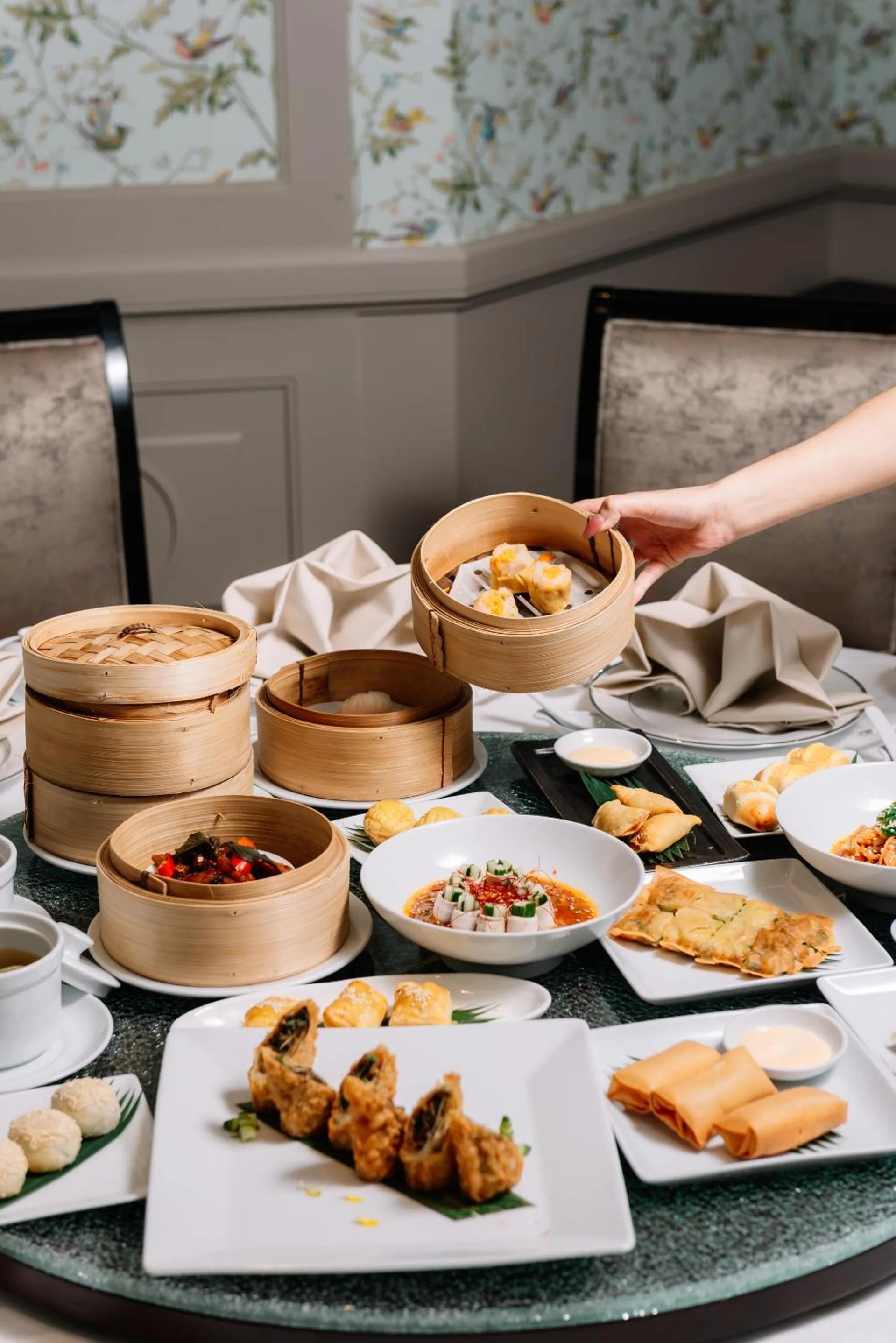 Restaurant/places to eat in InterContinental Bangkok by IHG