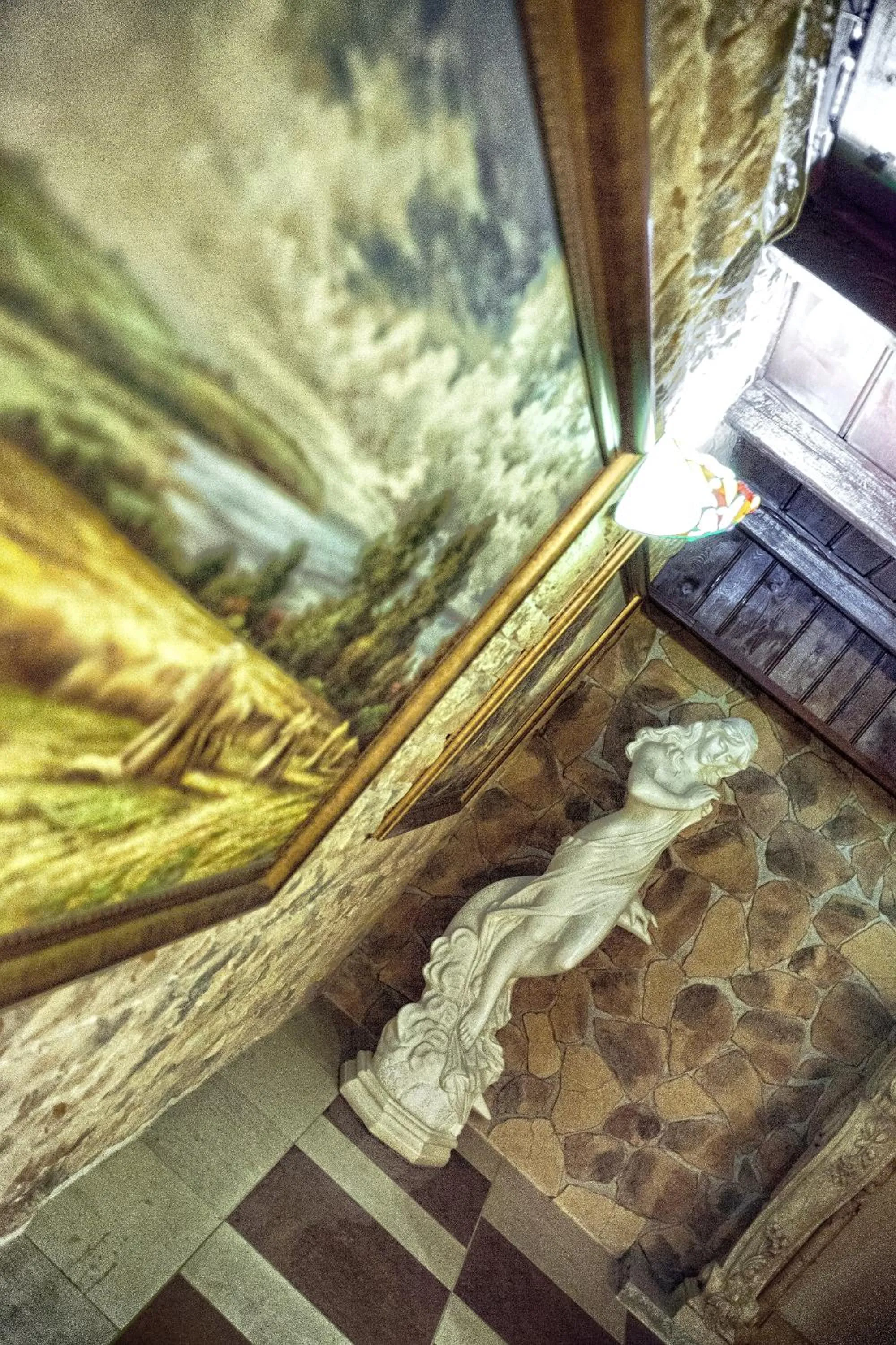 Decorative detail in Gaja