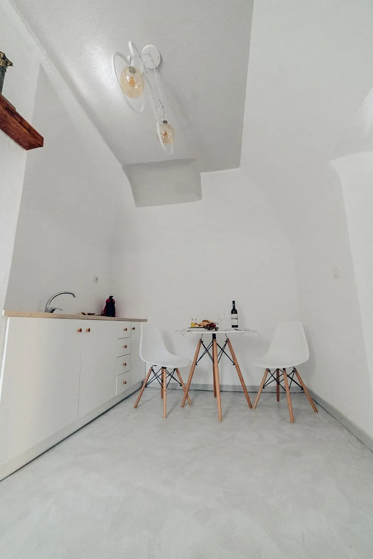 Dining area in Pueblo Viejo Suites