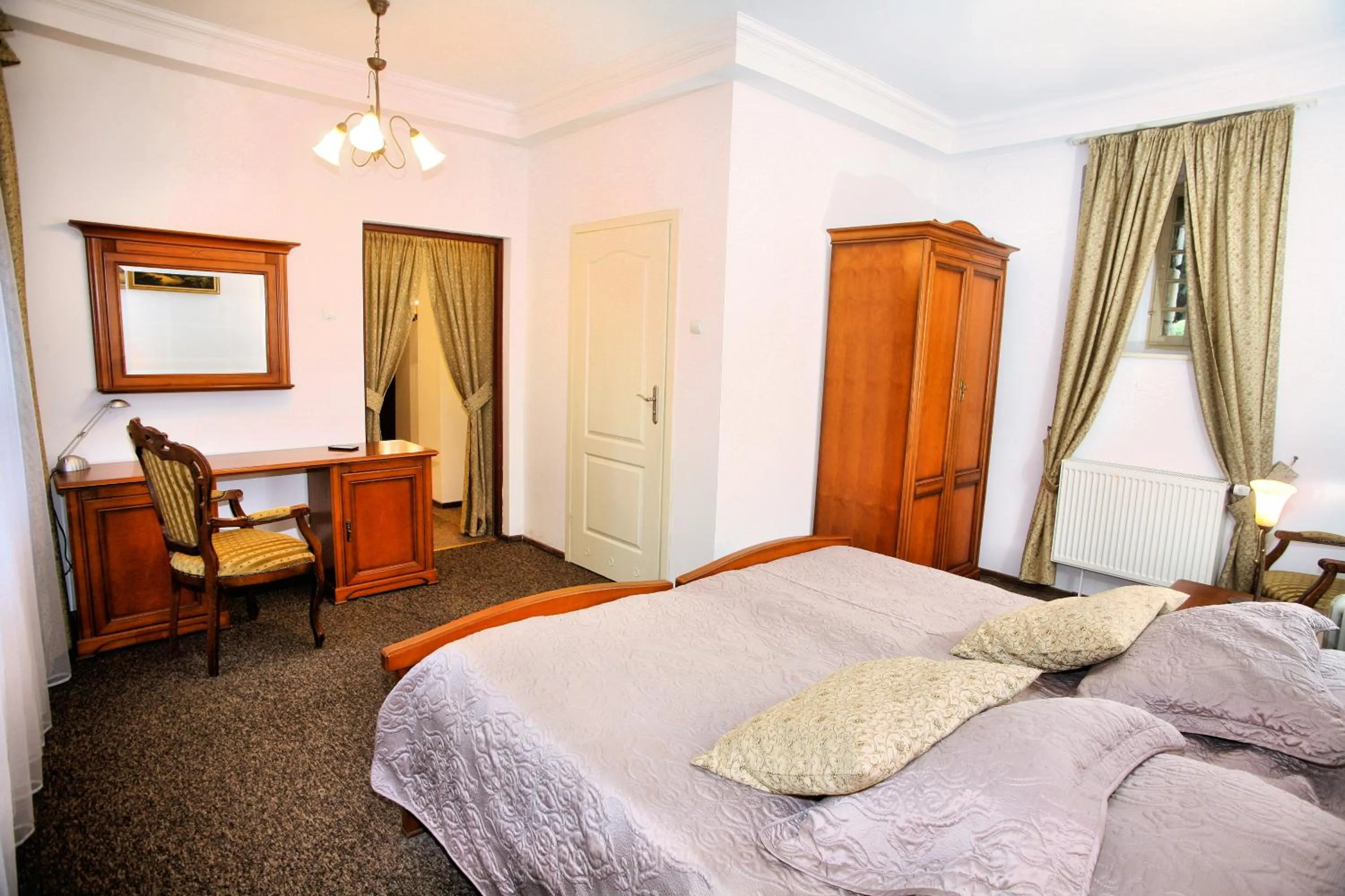 Bed in Hotel Przy Oślej Bramie - Zamek Książ