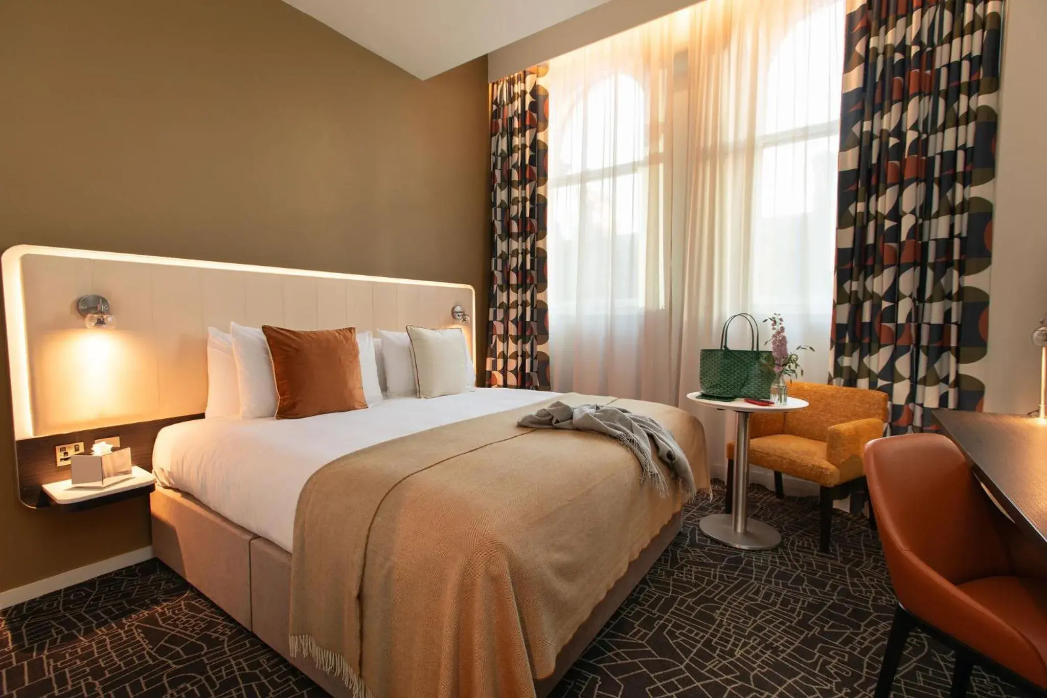 Classic Double Room in The Address Glasgow Classic Double Room in The Address Glasgow