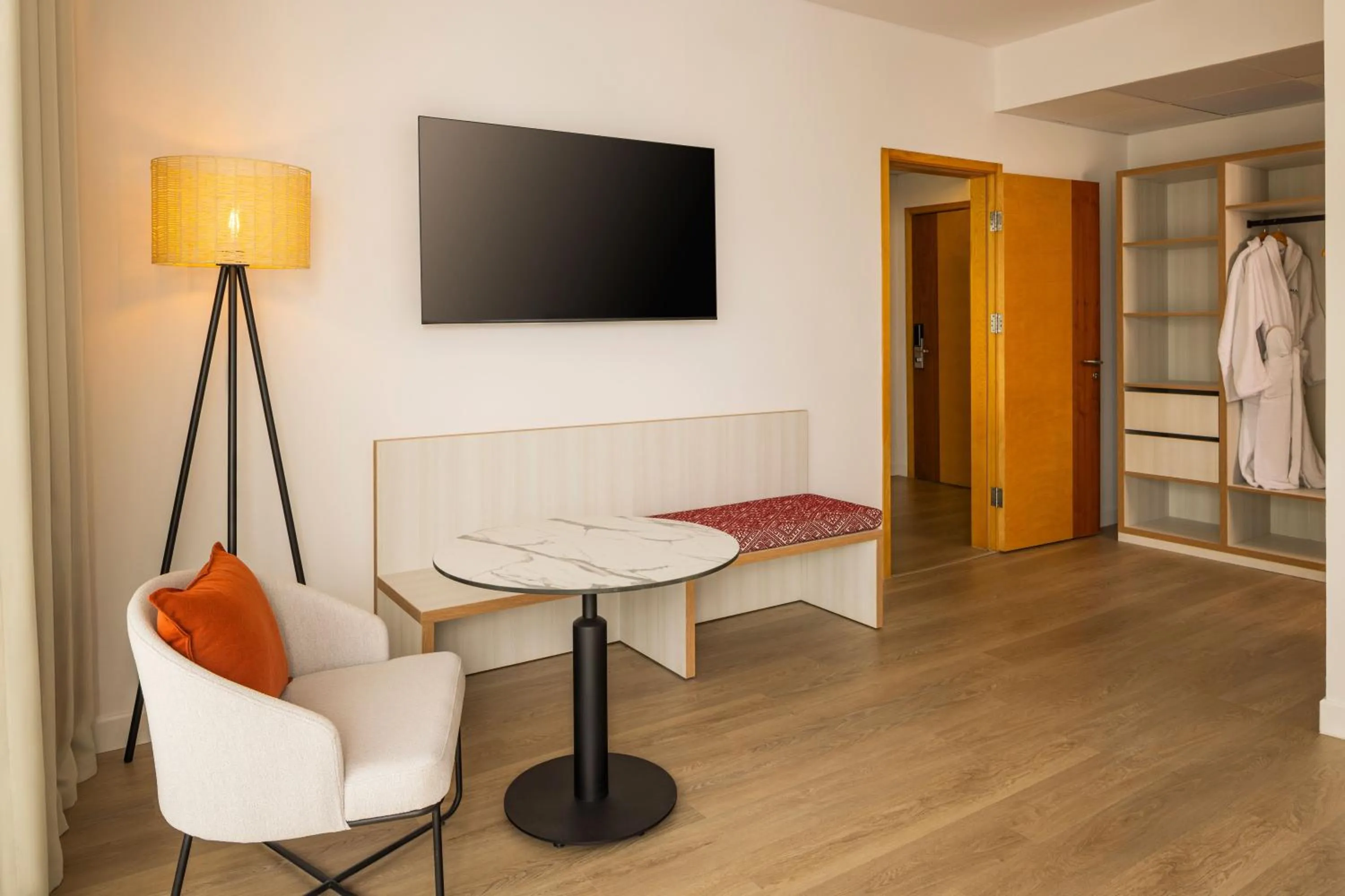 TV and multimedia, Bed in AluaSoul Sunny Beach - Adults Only - All Inclusive