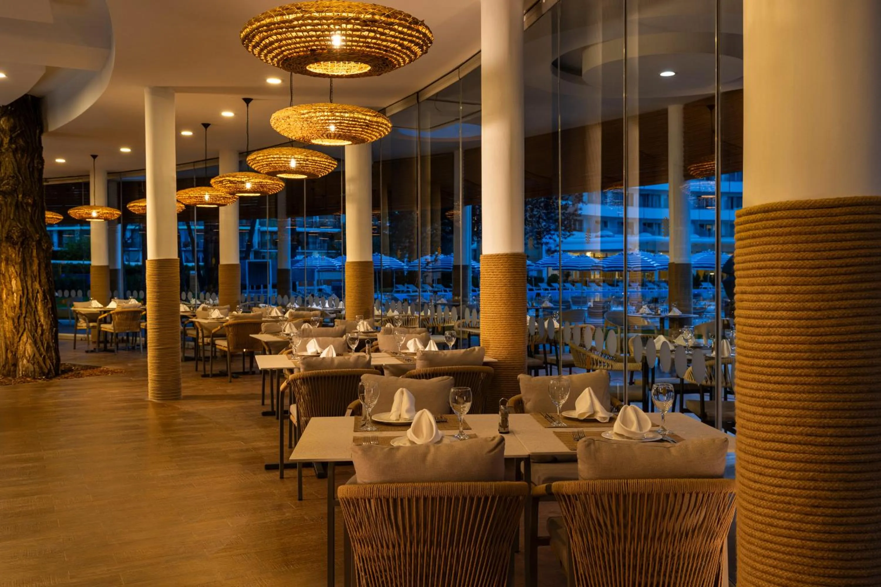 Restaurant/places to eat in AluaSoul Sunny Beach - Adults Only - All Inclusive