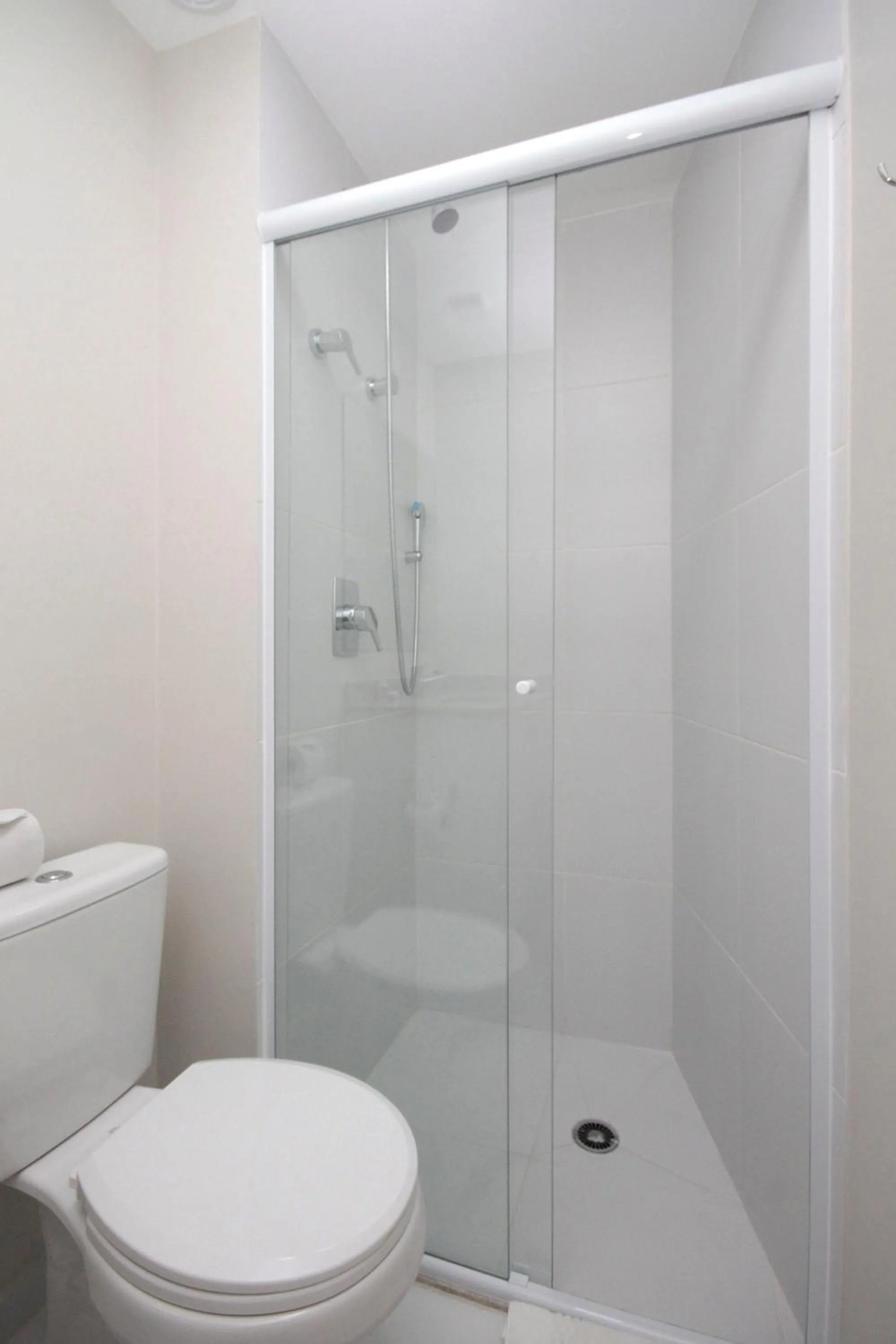 Bathroom in 360 Suítes Sé