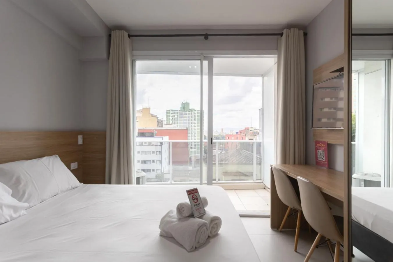 Standard Studio in 360 Suítes Sé