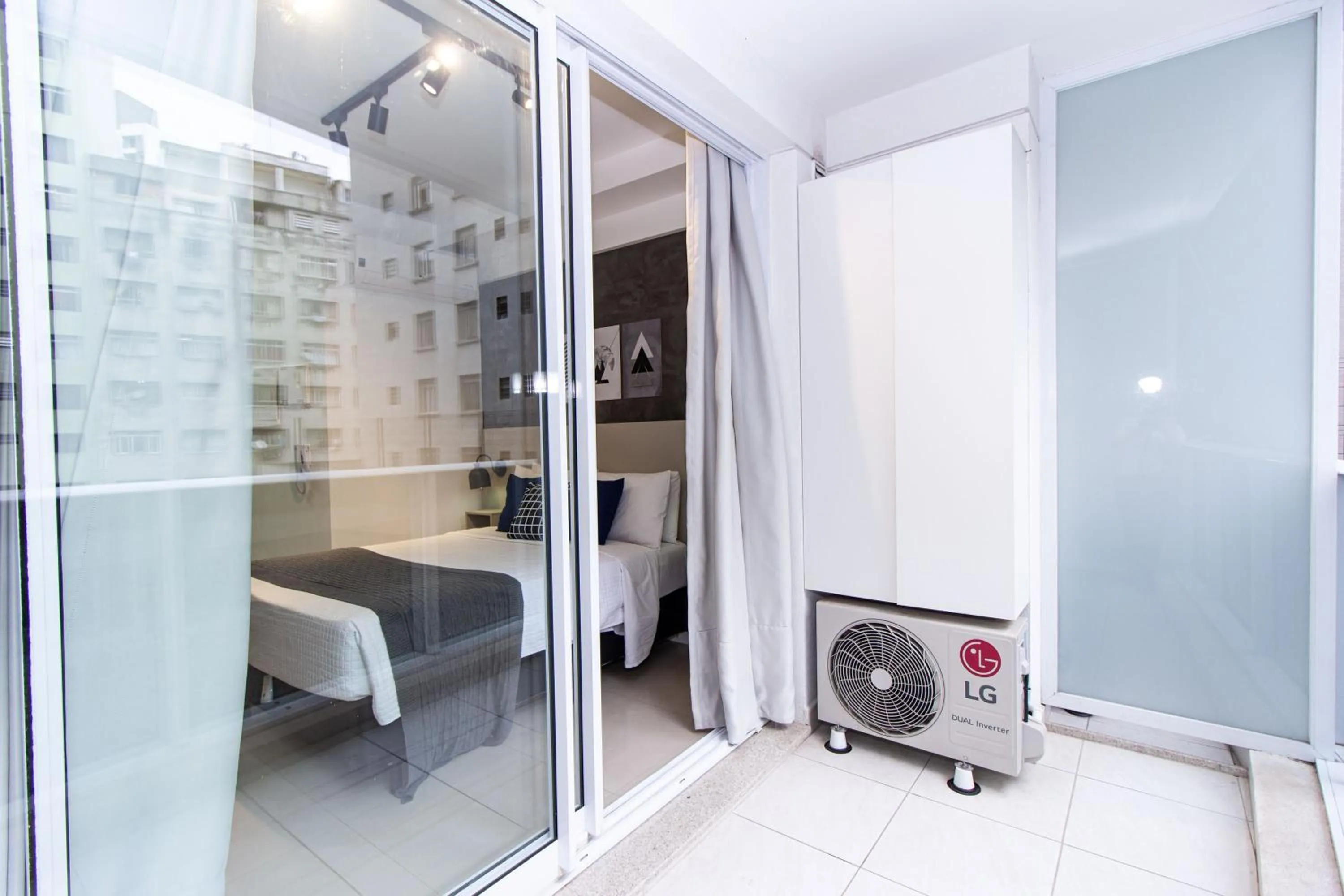 Bedroom in 360 Suítes Sé