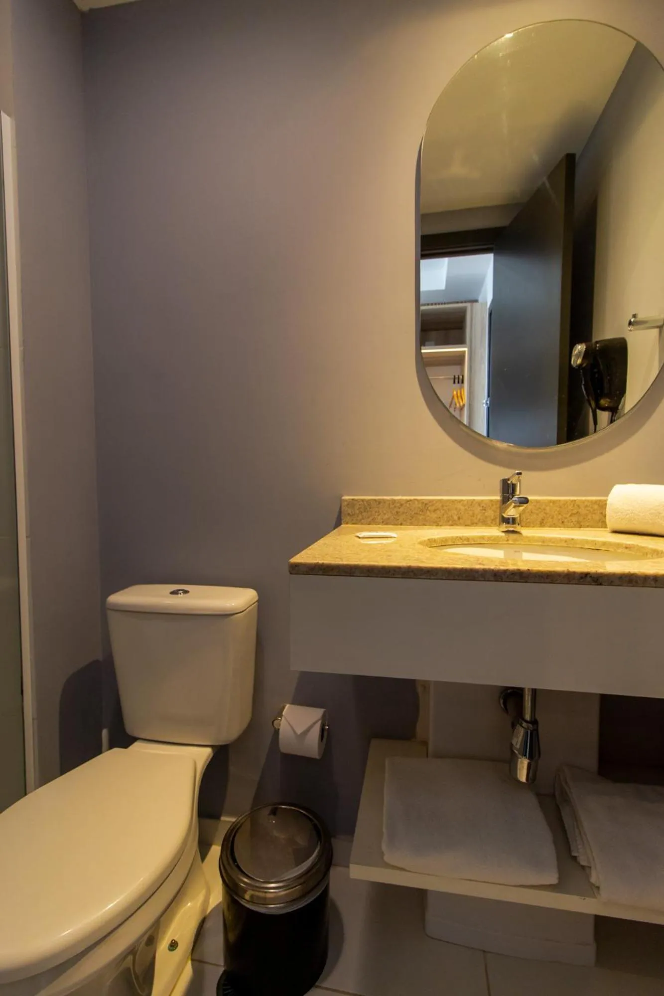 Bathroom in 360 Suítes Sé