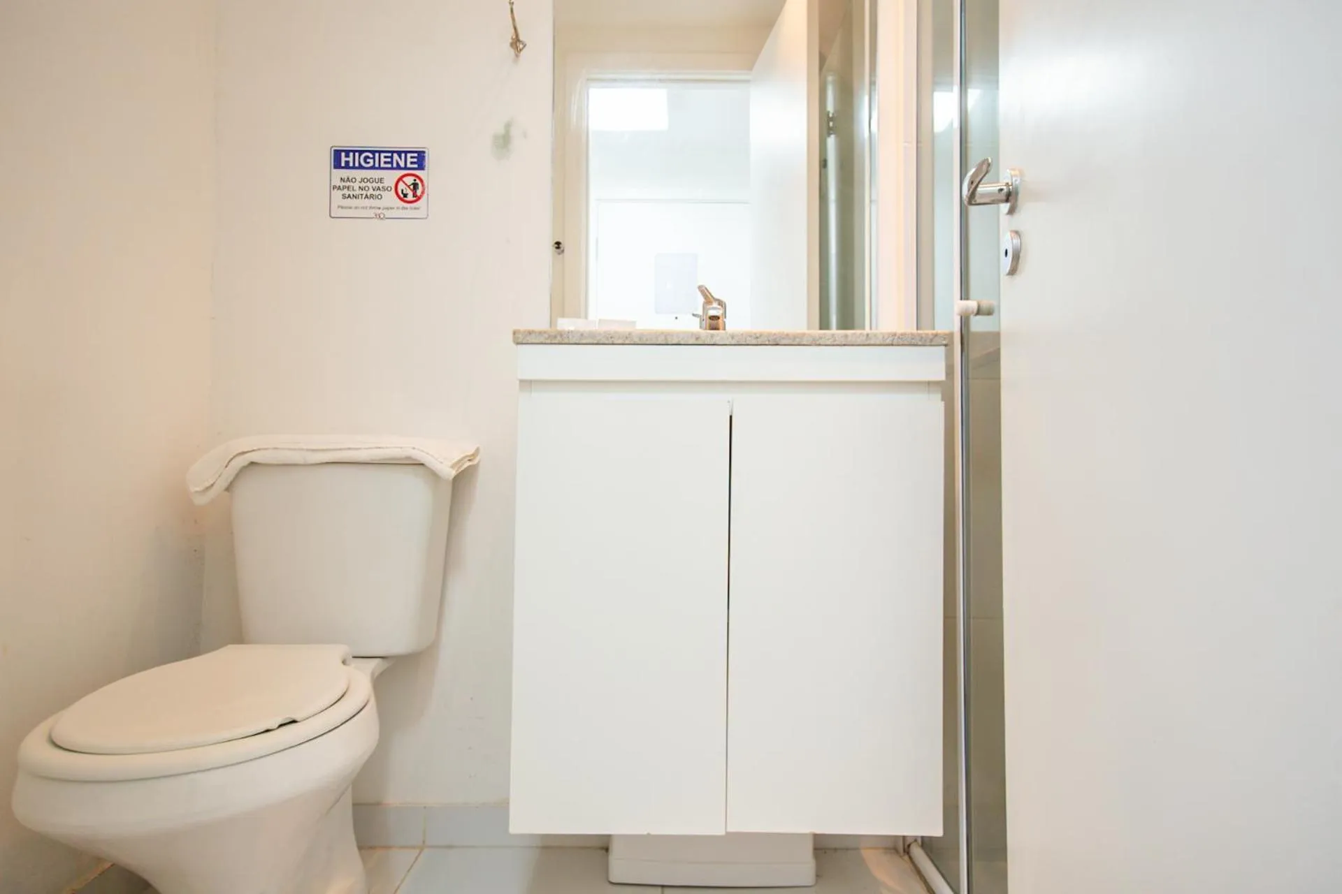 Bathroom in 360 Suítes Sé