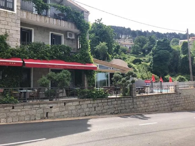 Property building in Hotel Clair de Lune