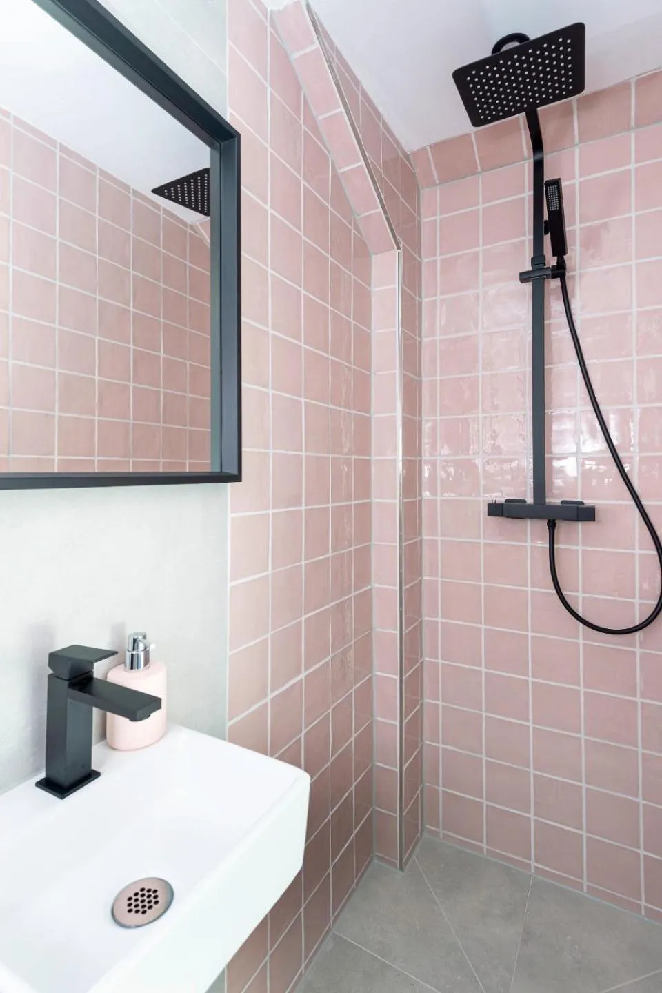 Shower in B&B Duinblick