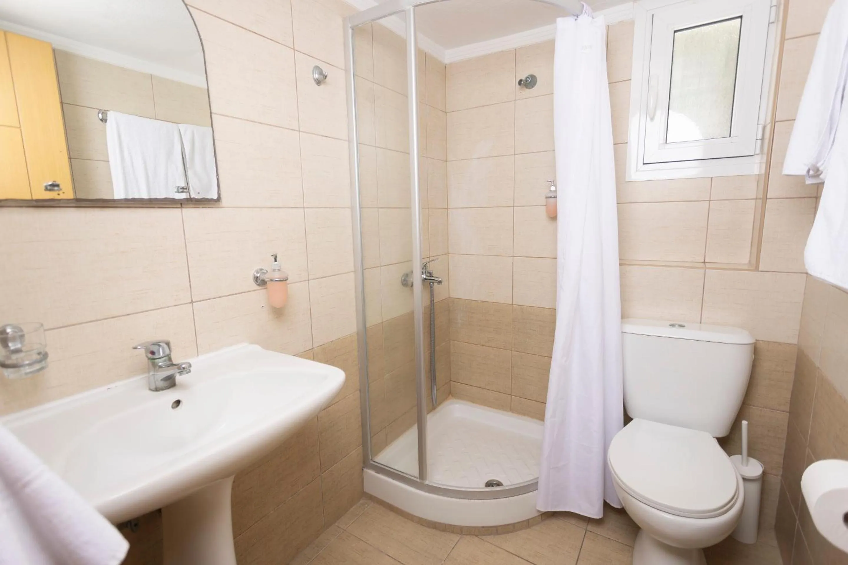 Shower in Hanioti GrandOtel