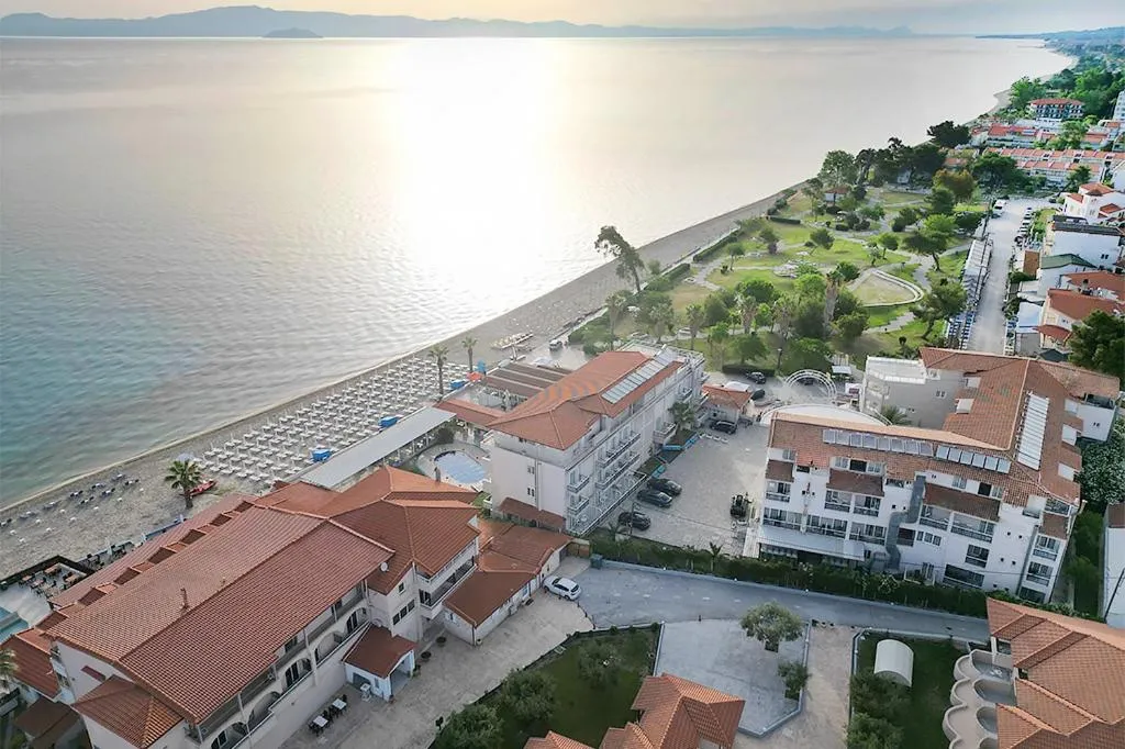 Property building in Hanioti GrandOtel