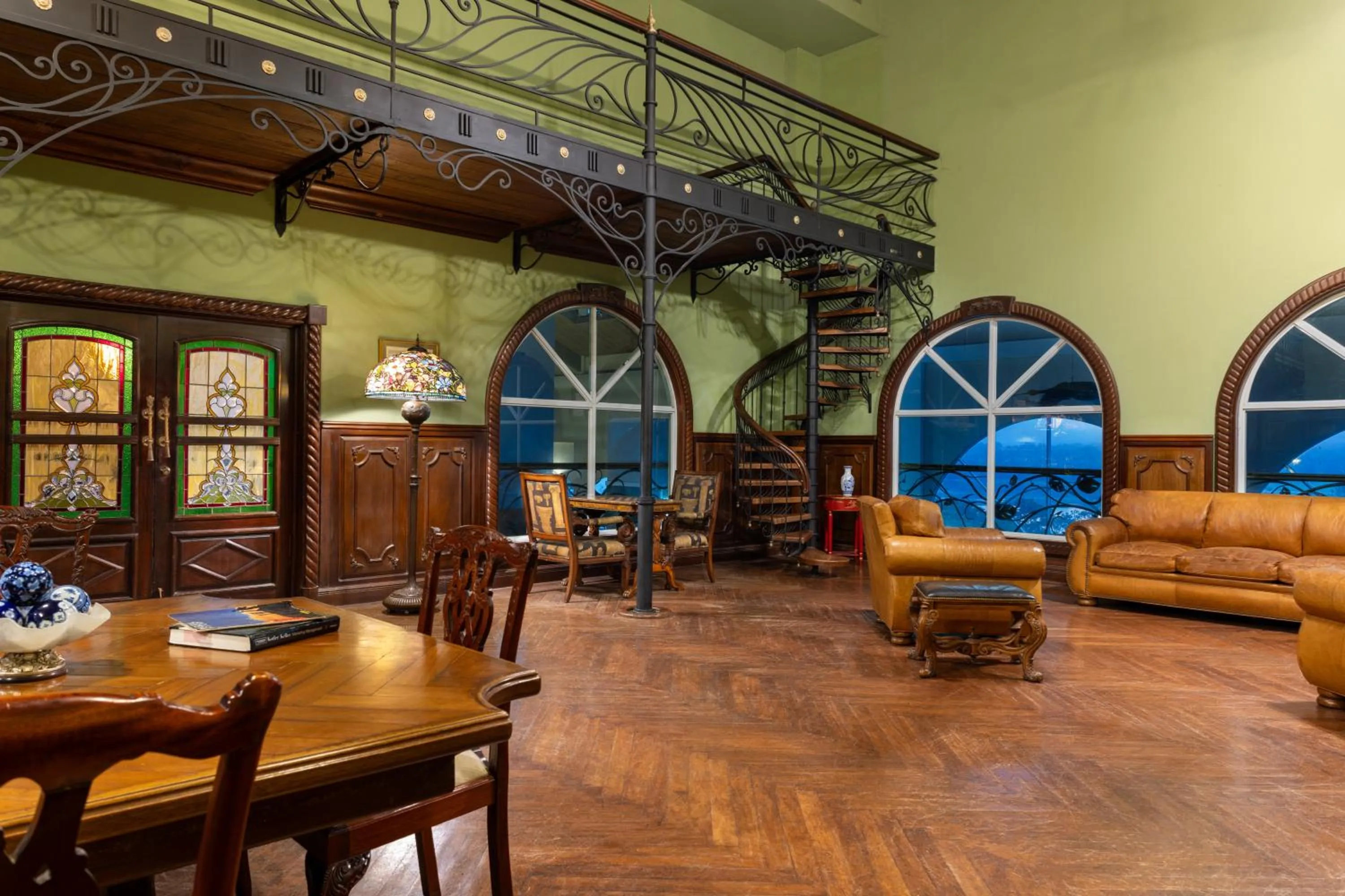 Library in Gamboa Rainforest Reserve