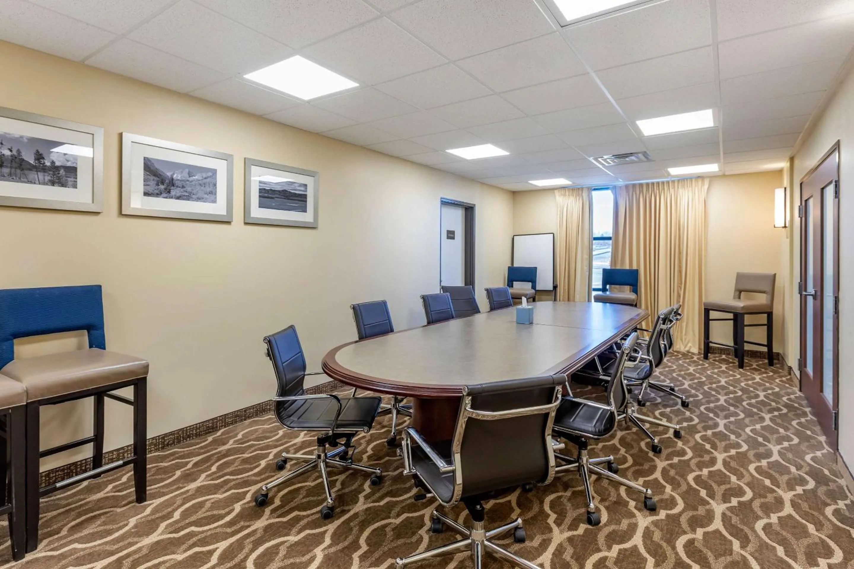 Meeting/conference room in Comfort Suites Near Denver Downtown