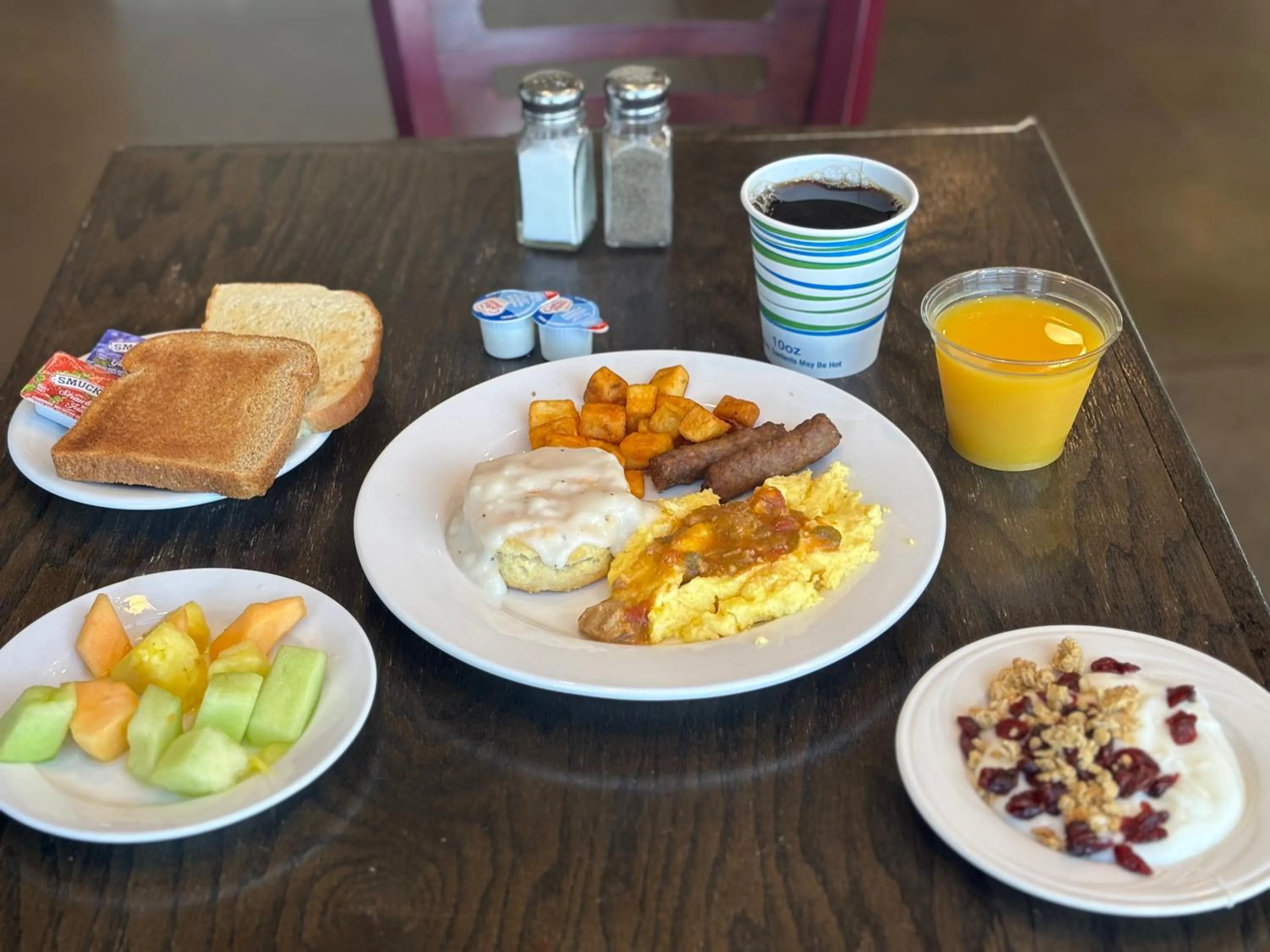 Breakfast in Plaza Hotel Denver Central