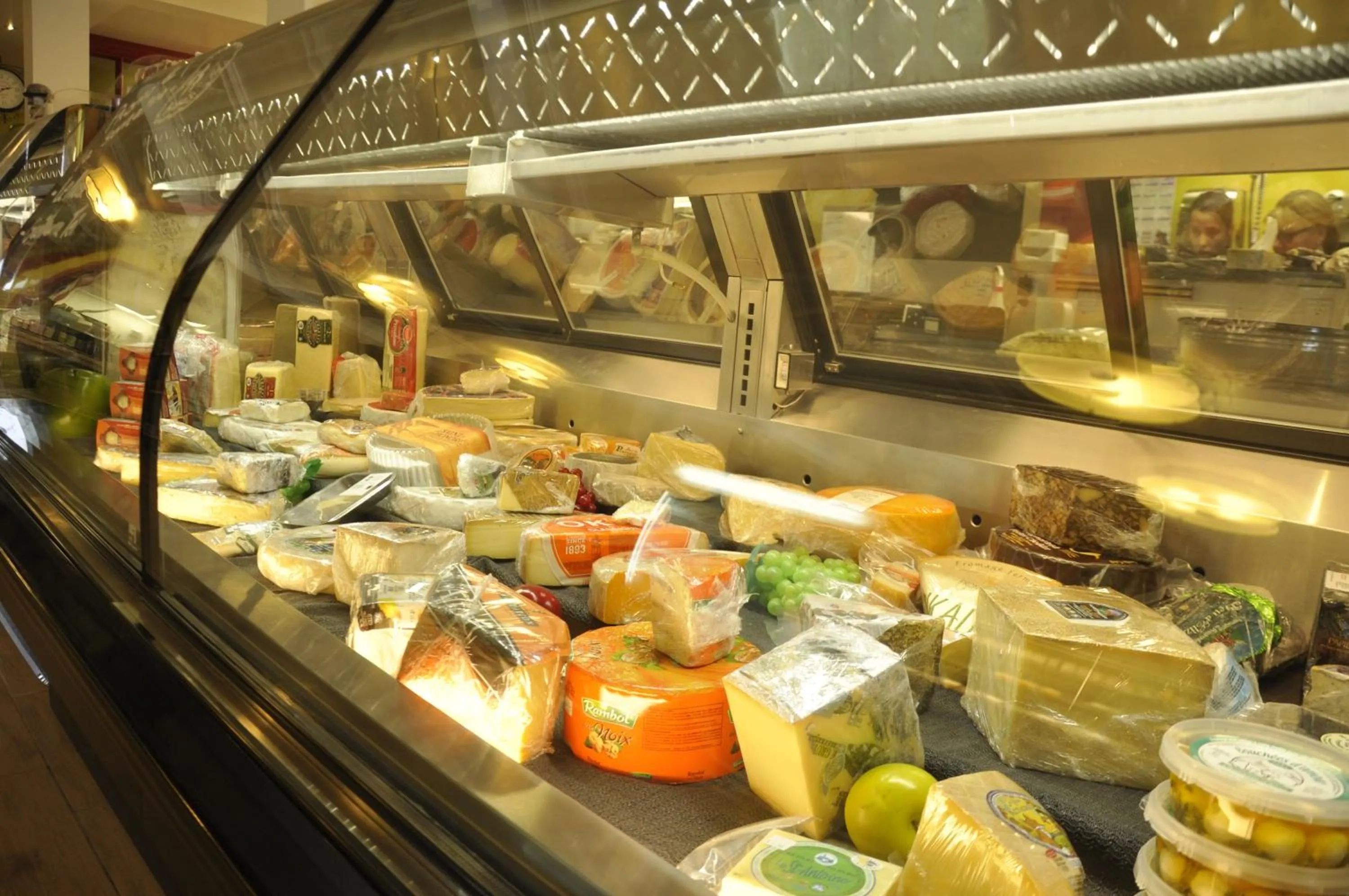 Food and drinks in Hôtel Centre-Ville