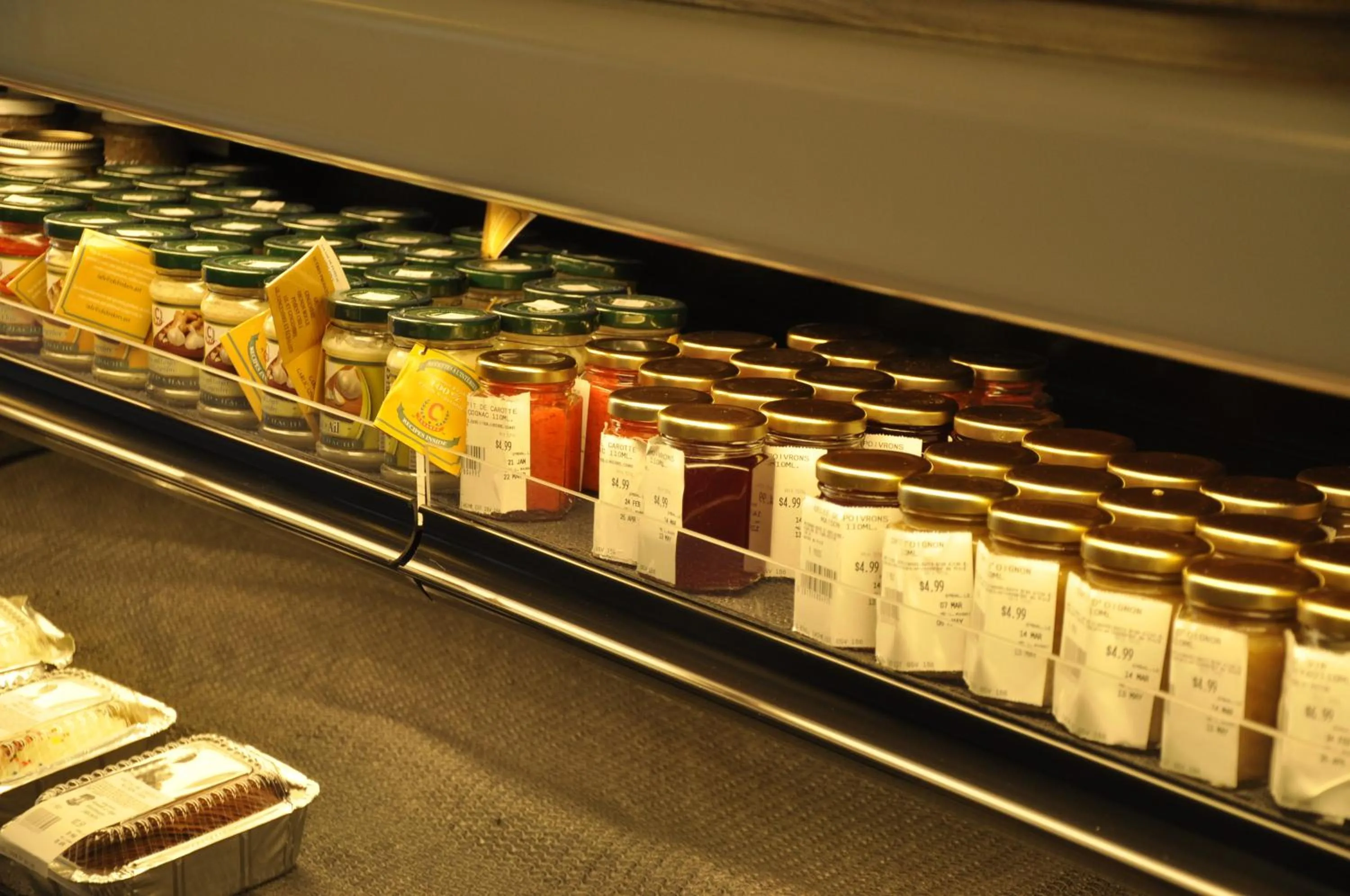 Food and drinks in Hôtel Centre-Ville