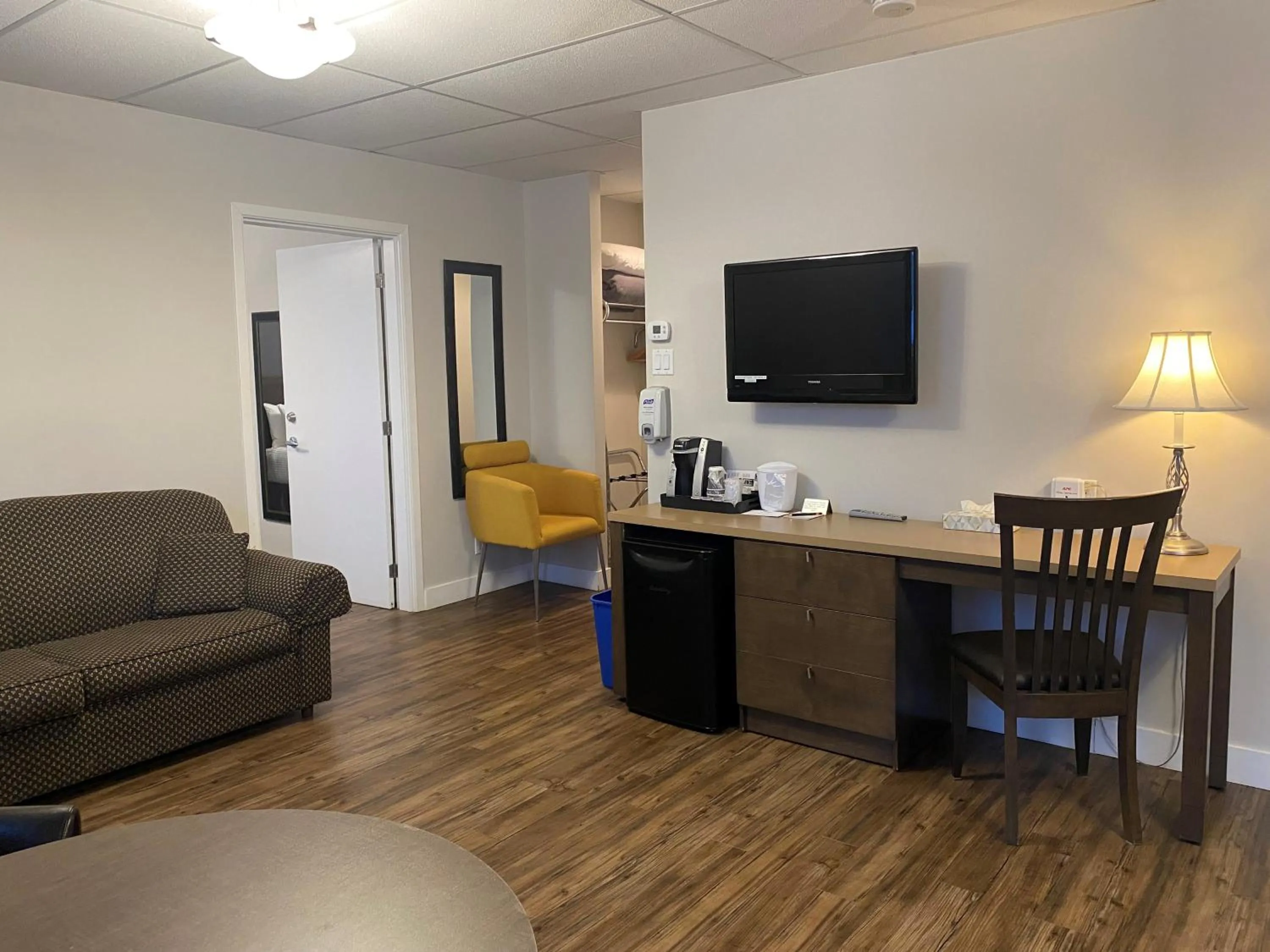 Photo of the whole room in Hôtel Centre-Ville