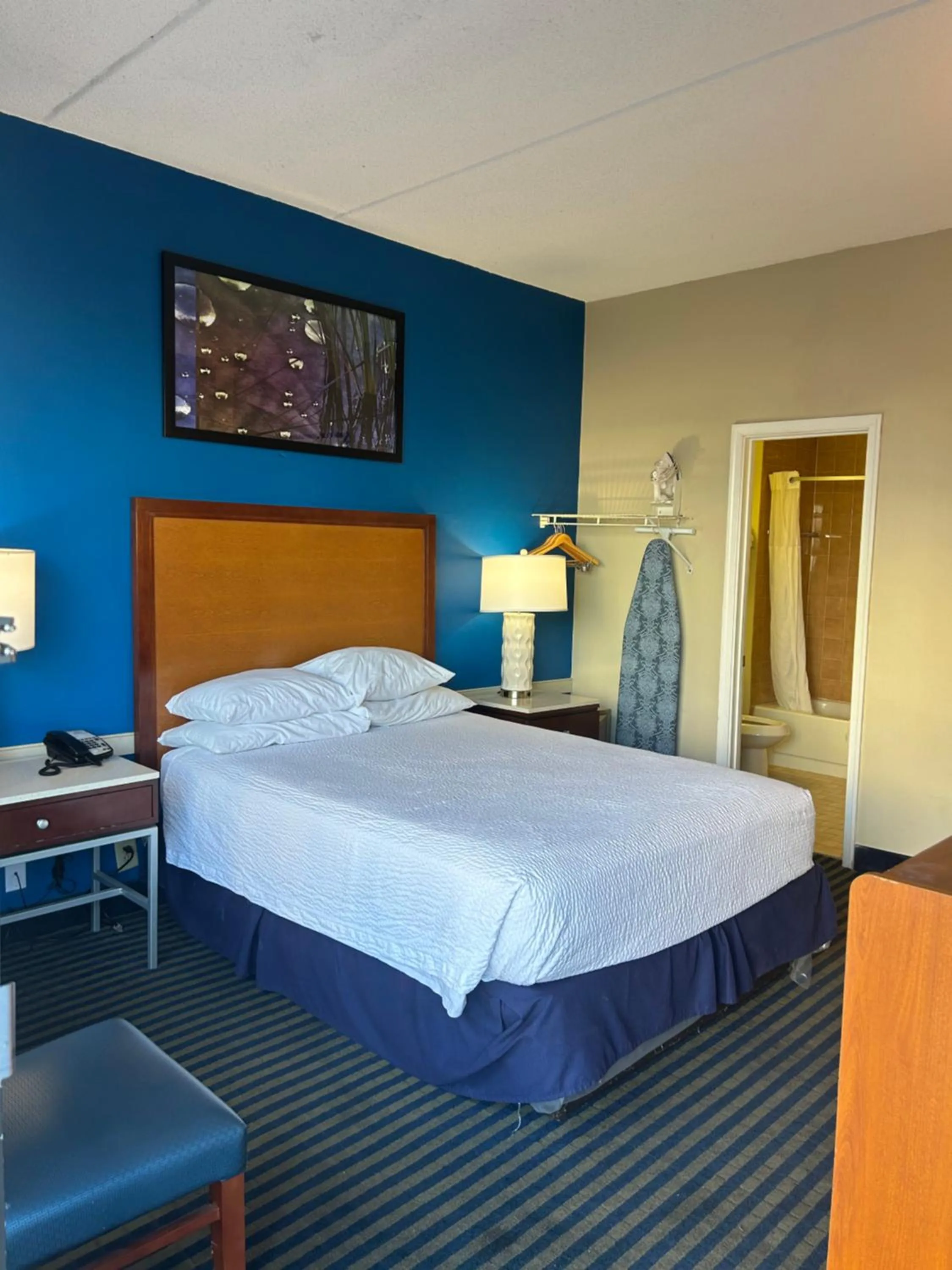 Bed in Days Inn by Wyndham Virginia Beach At The Beach