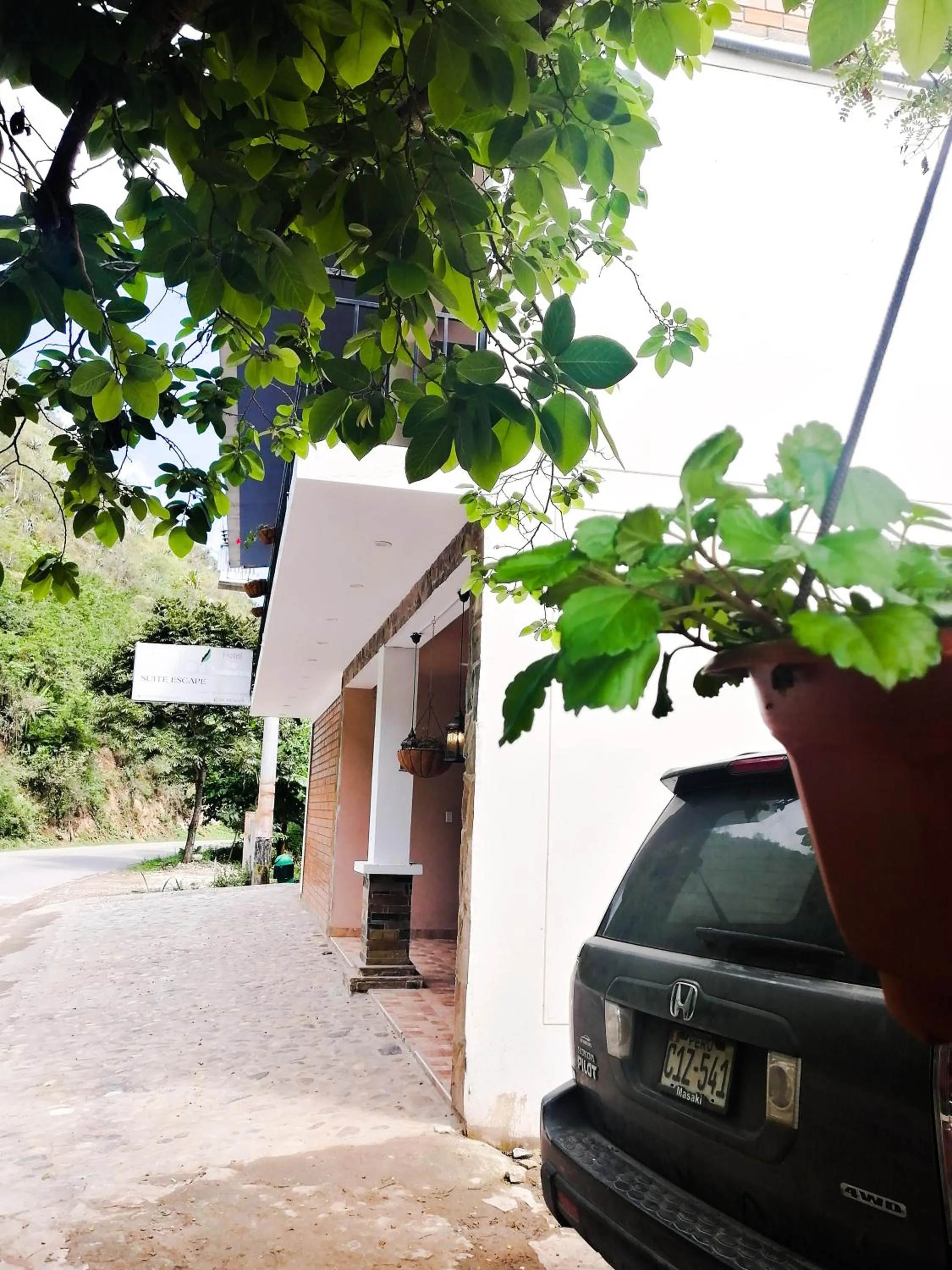 Facade/entrance in Zoila's Suite Escape