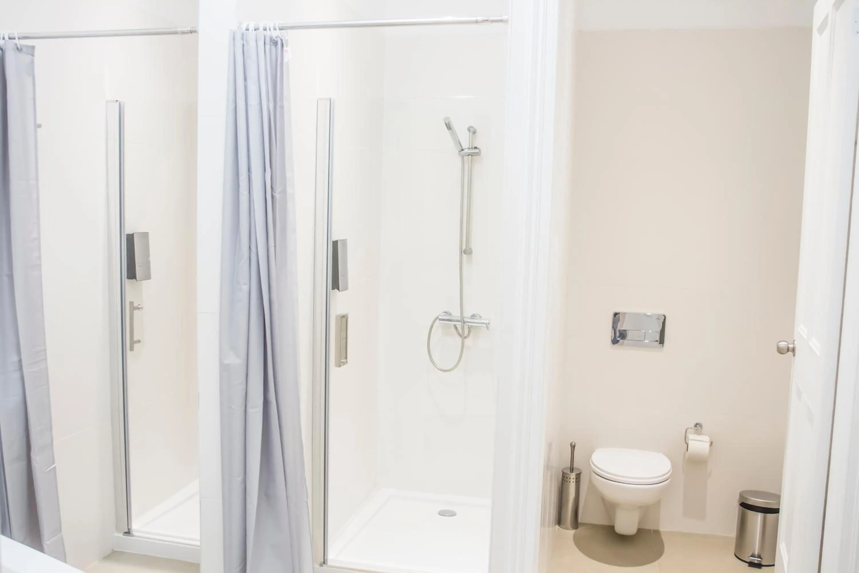 Shower in Internacional Azores Boutique