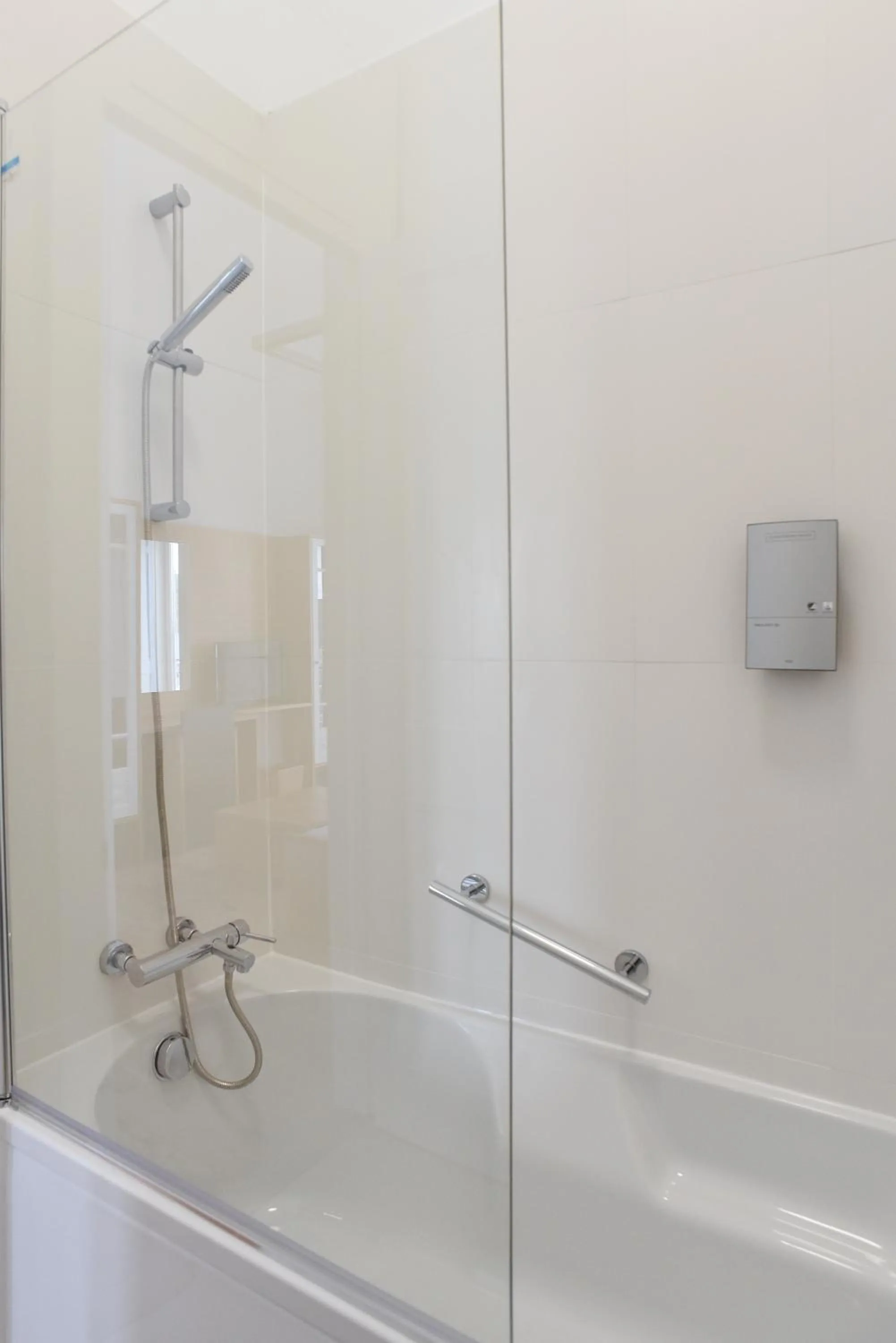 Bathroom in Internacional Azores Boutique